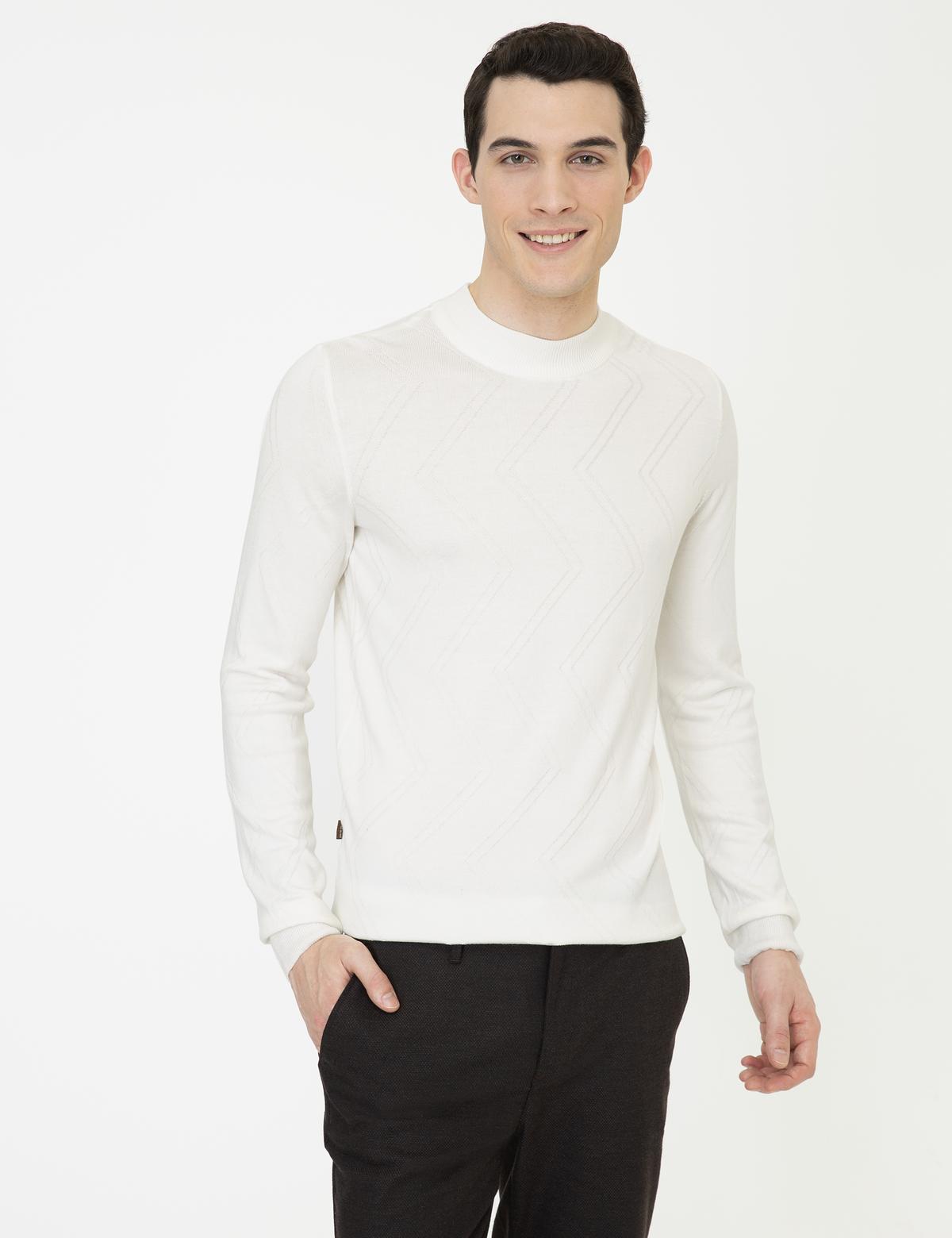 Ekru Slim Fit Bato Yaka Triko Kazak - 50241453036