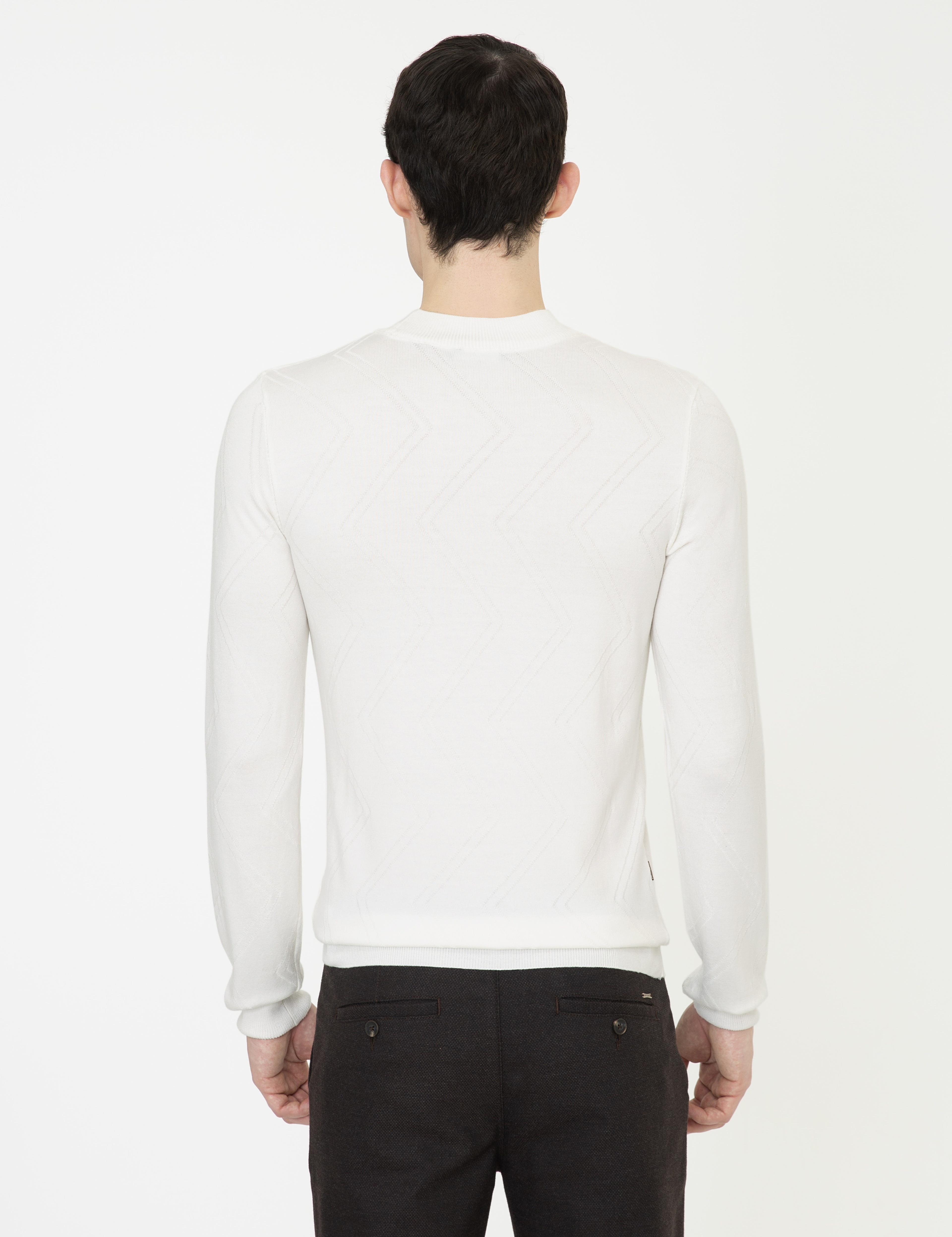 Ekru Slim Fit Çeyrek Yaka Triko Kazak