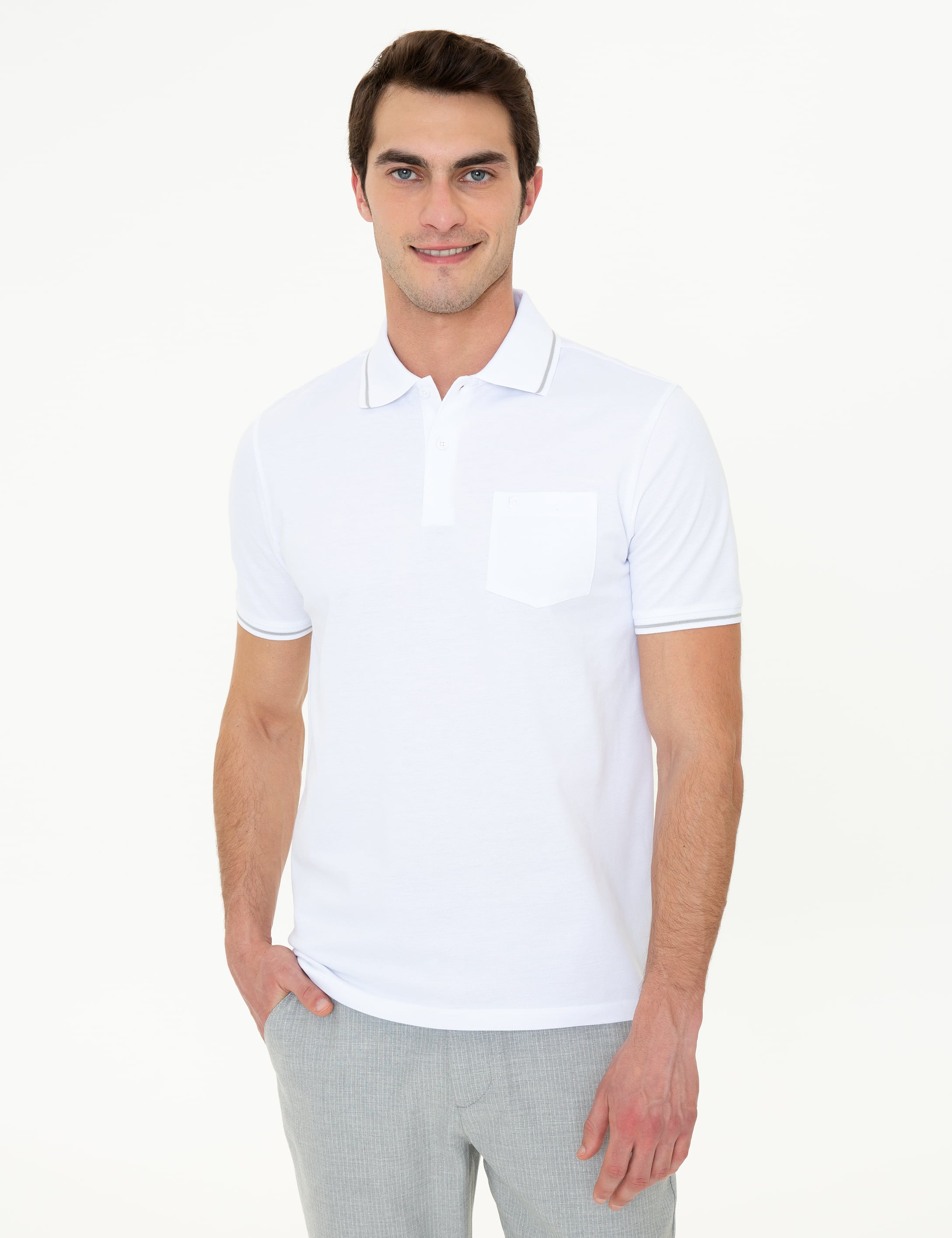 Beyaz Regular Fit Polo Yaka Basic Tişört