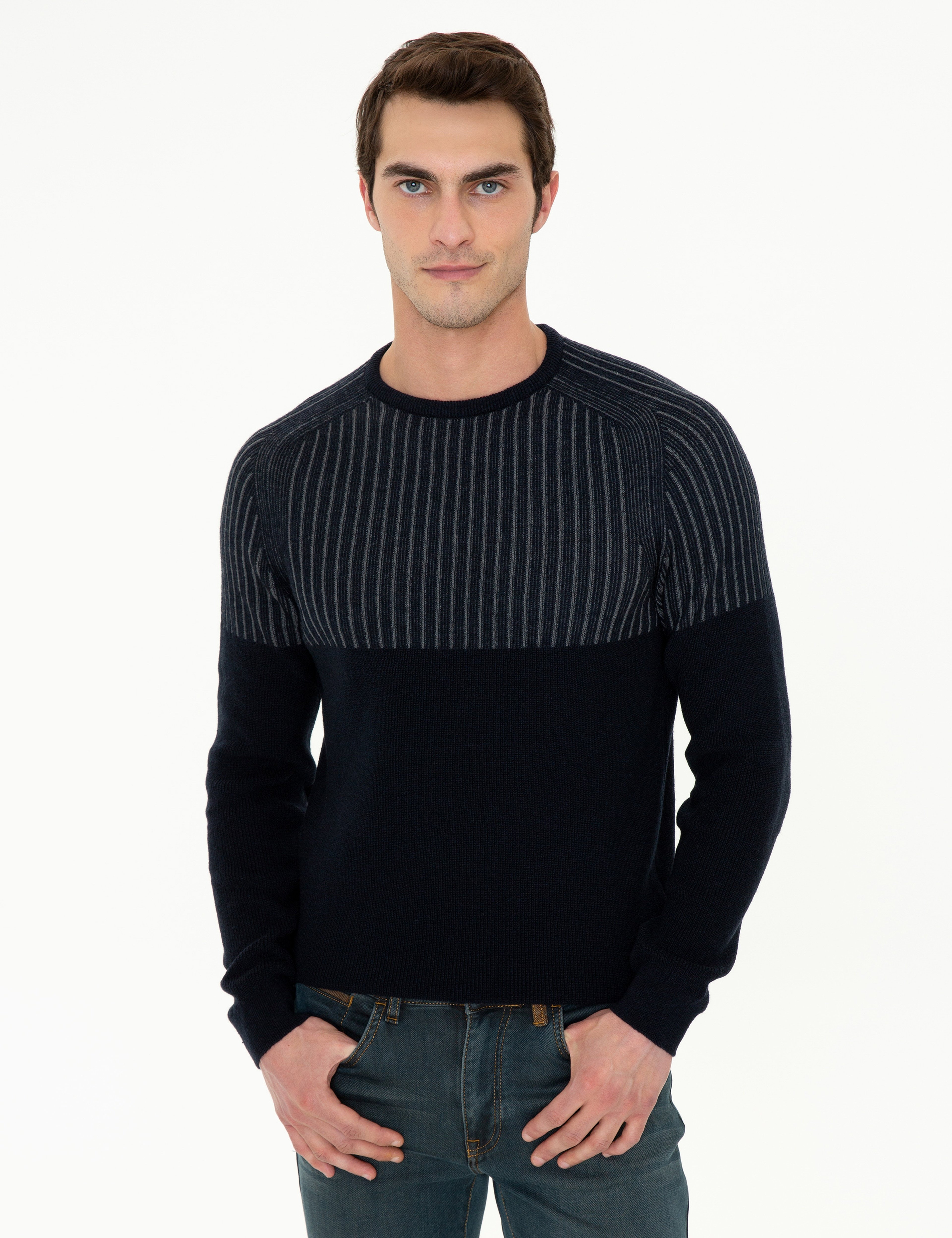 Lacivert Slim Fit Bisiklet Yaka Yün Karışımlı Triko Kazak
