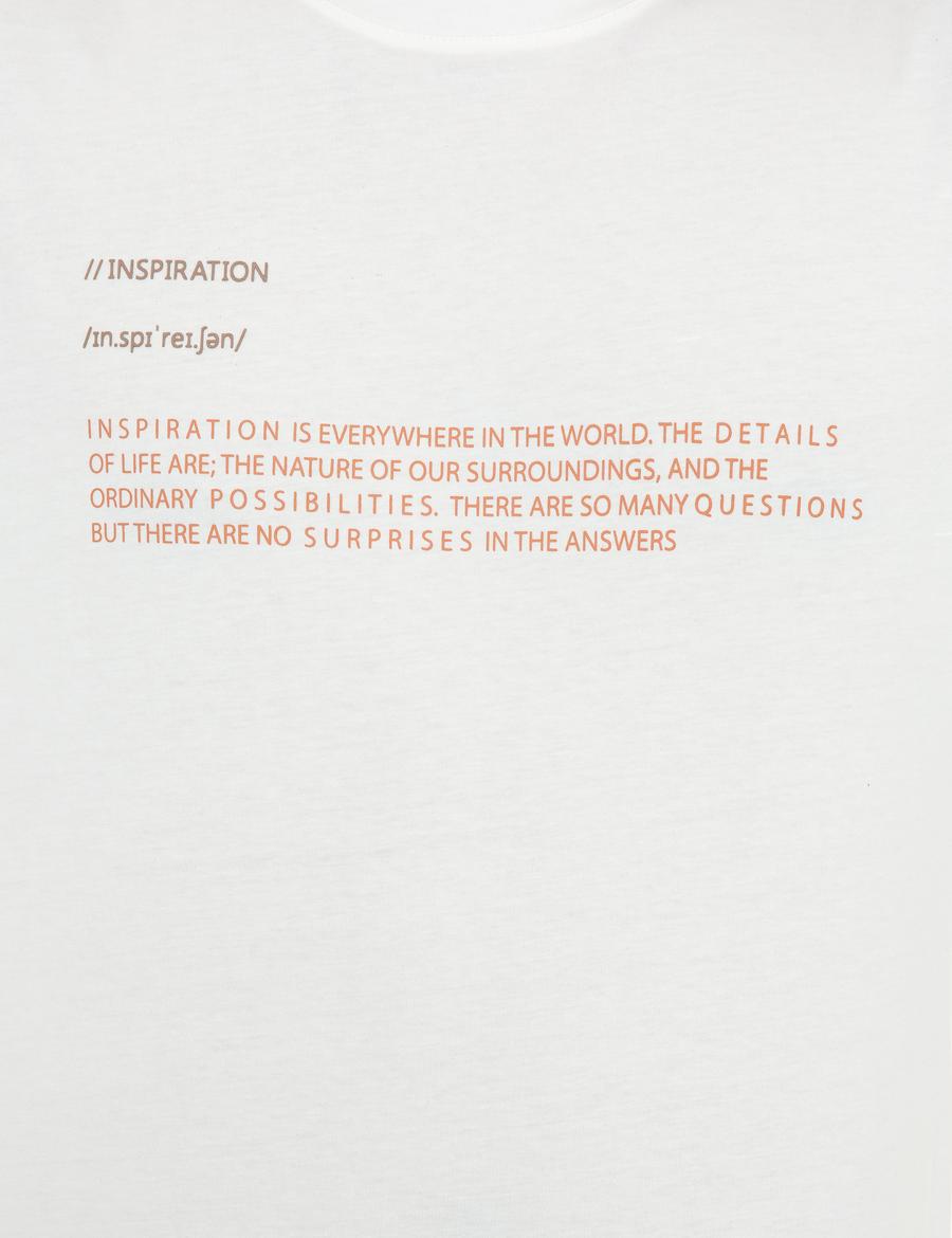 Ekru Comfort Fit Bisiklet Yaka Tişört