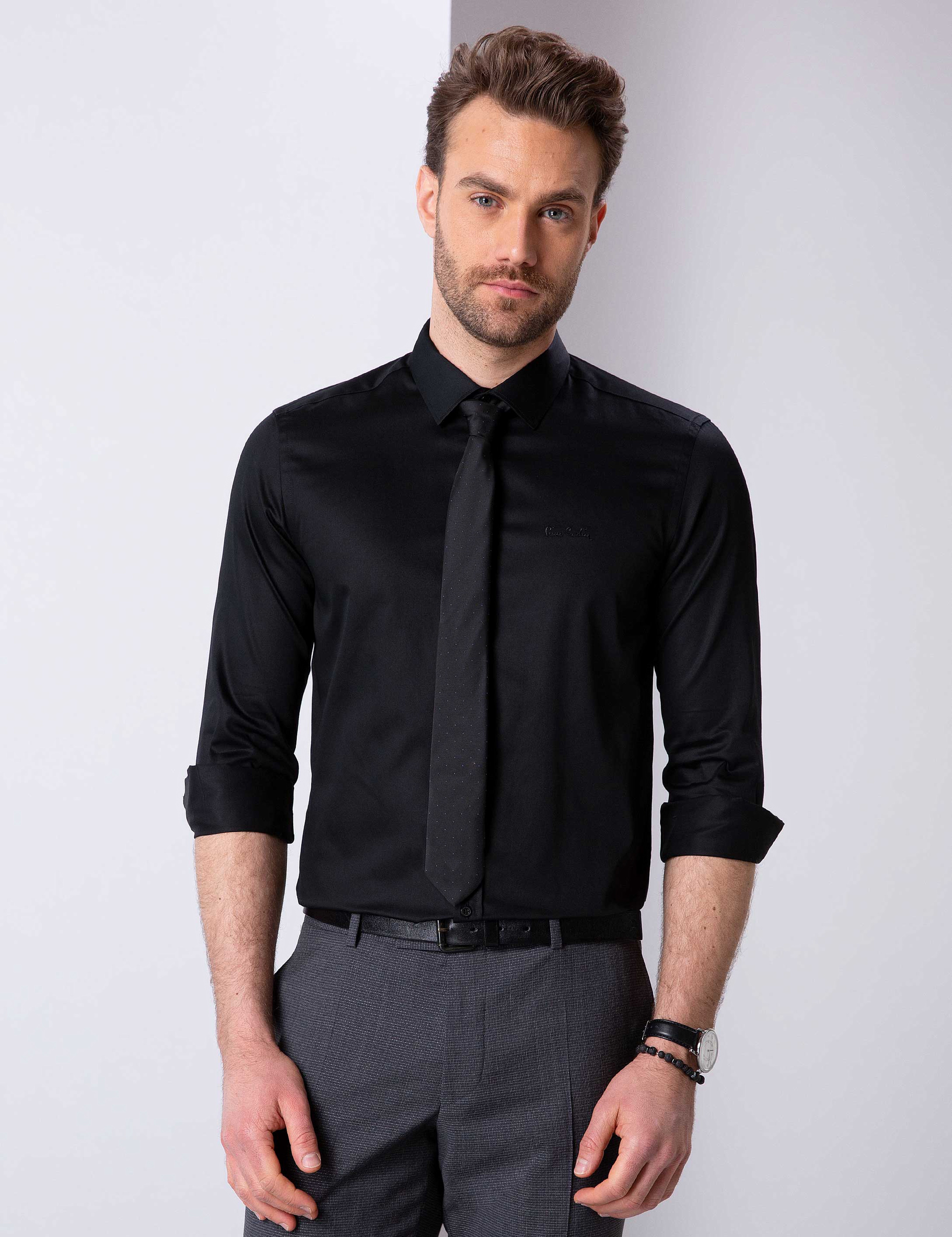 Siyah Slim Fit Basic Gömlek - Image 1