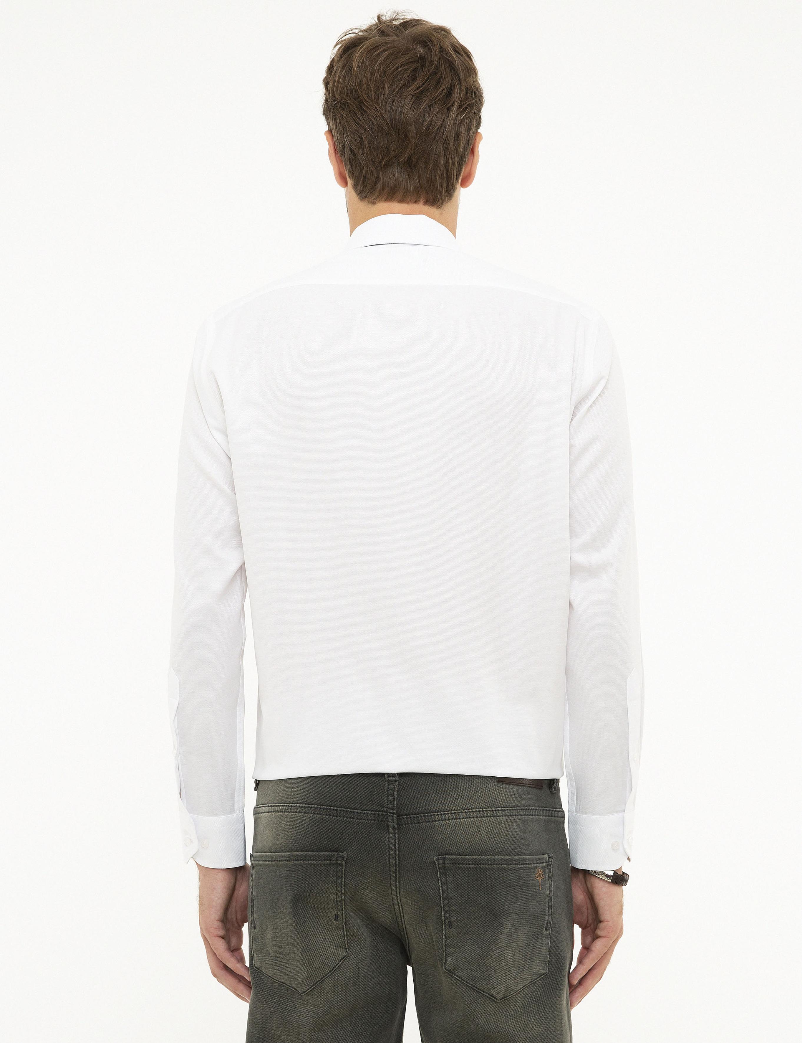 Beyaz Regular Fit Armürlü Gömlek