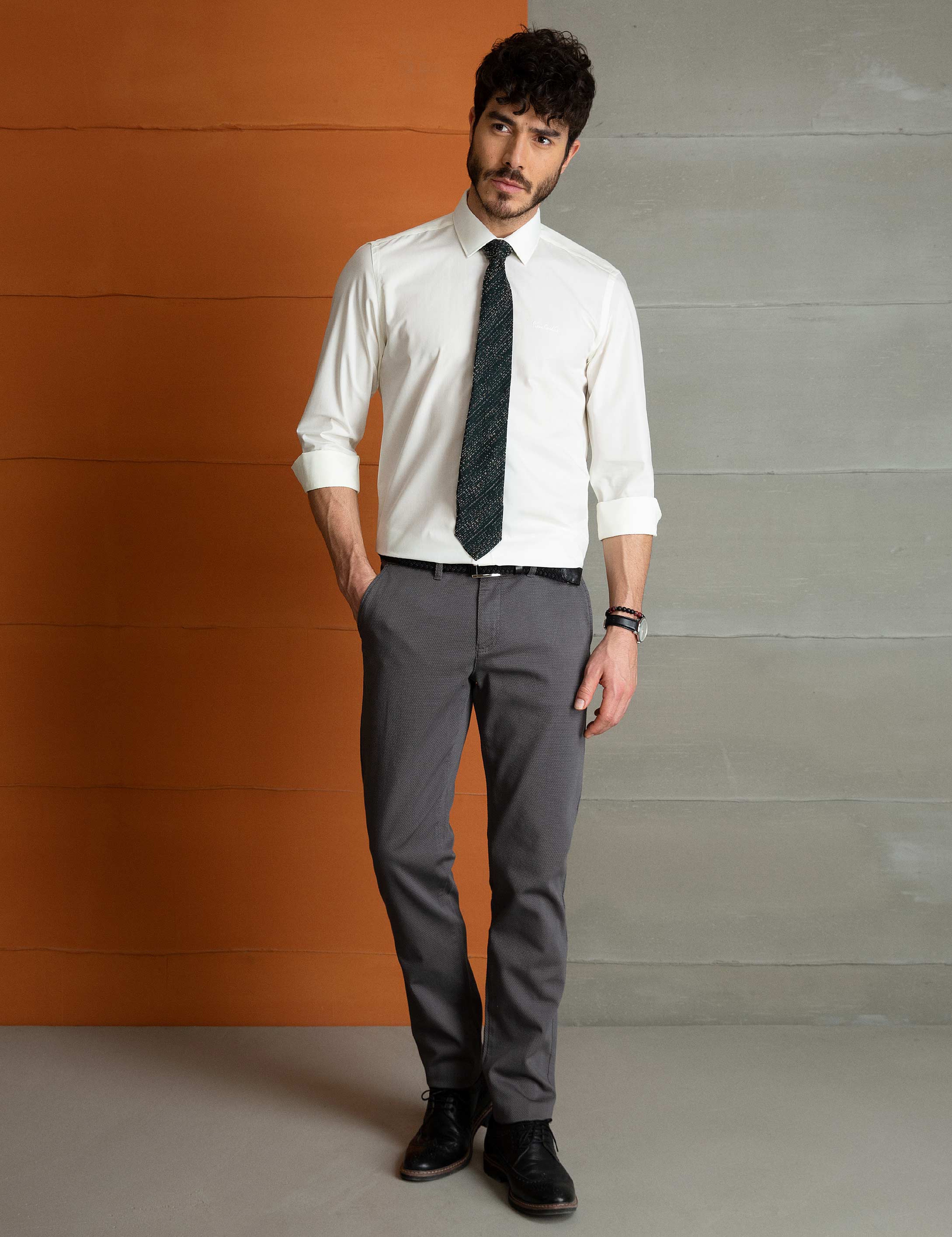 Ekru Slim Fit Basic Gömlek - Image 3