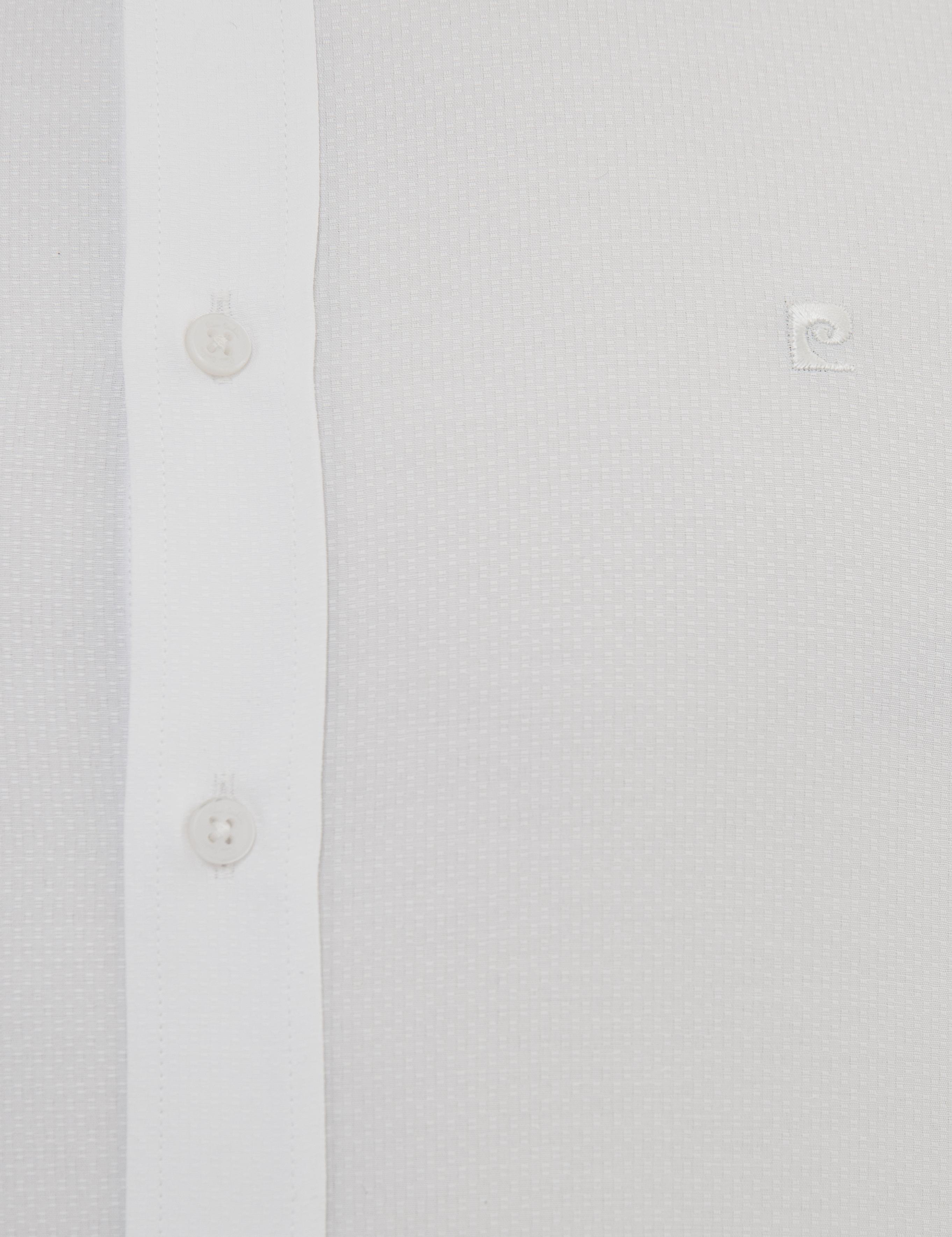 Beyaz Slim Fit Armürlü Gömlek