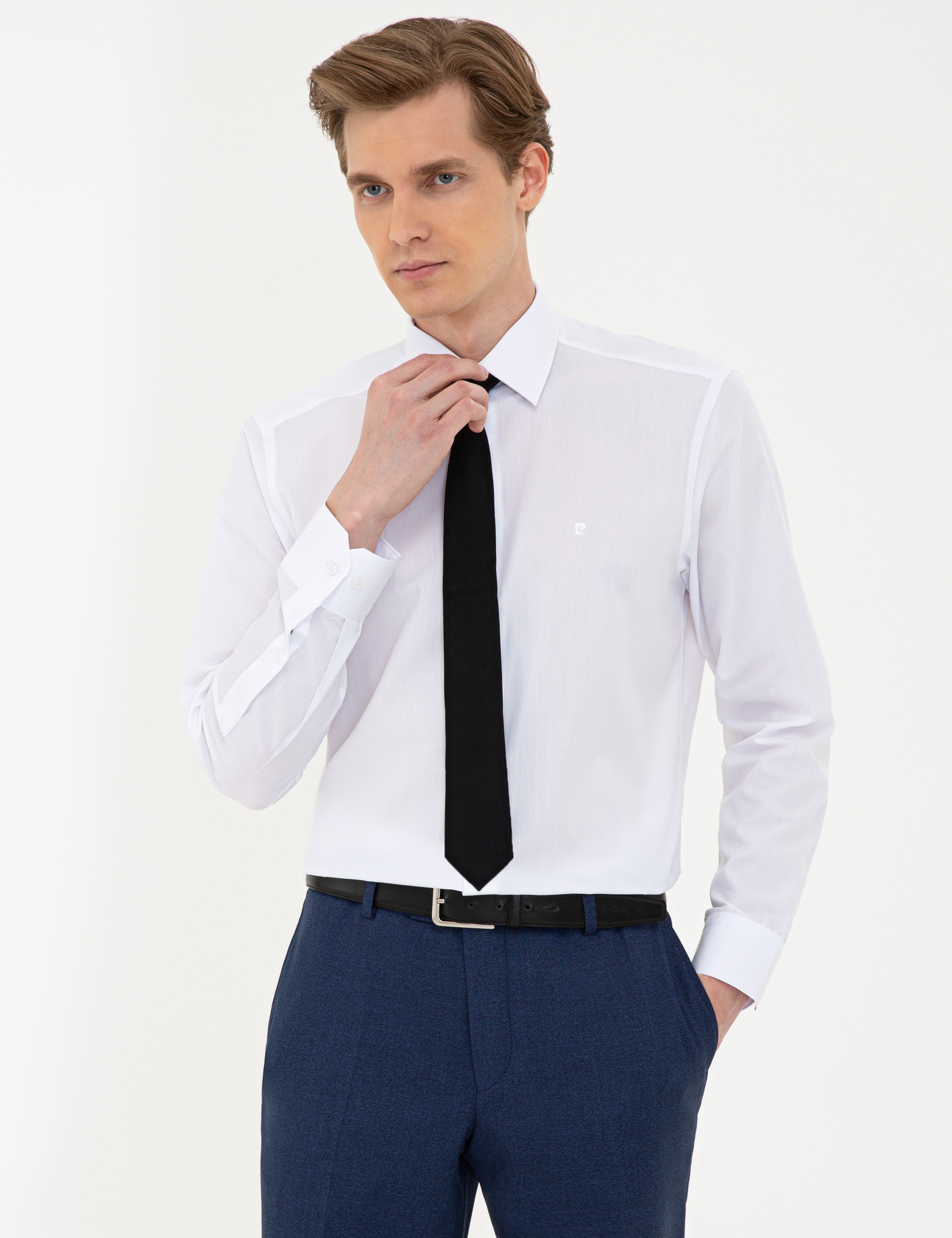 Beyaz Regular Fit Basic Gömlek - Image 1