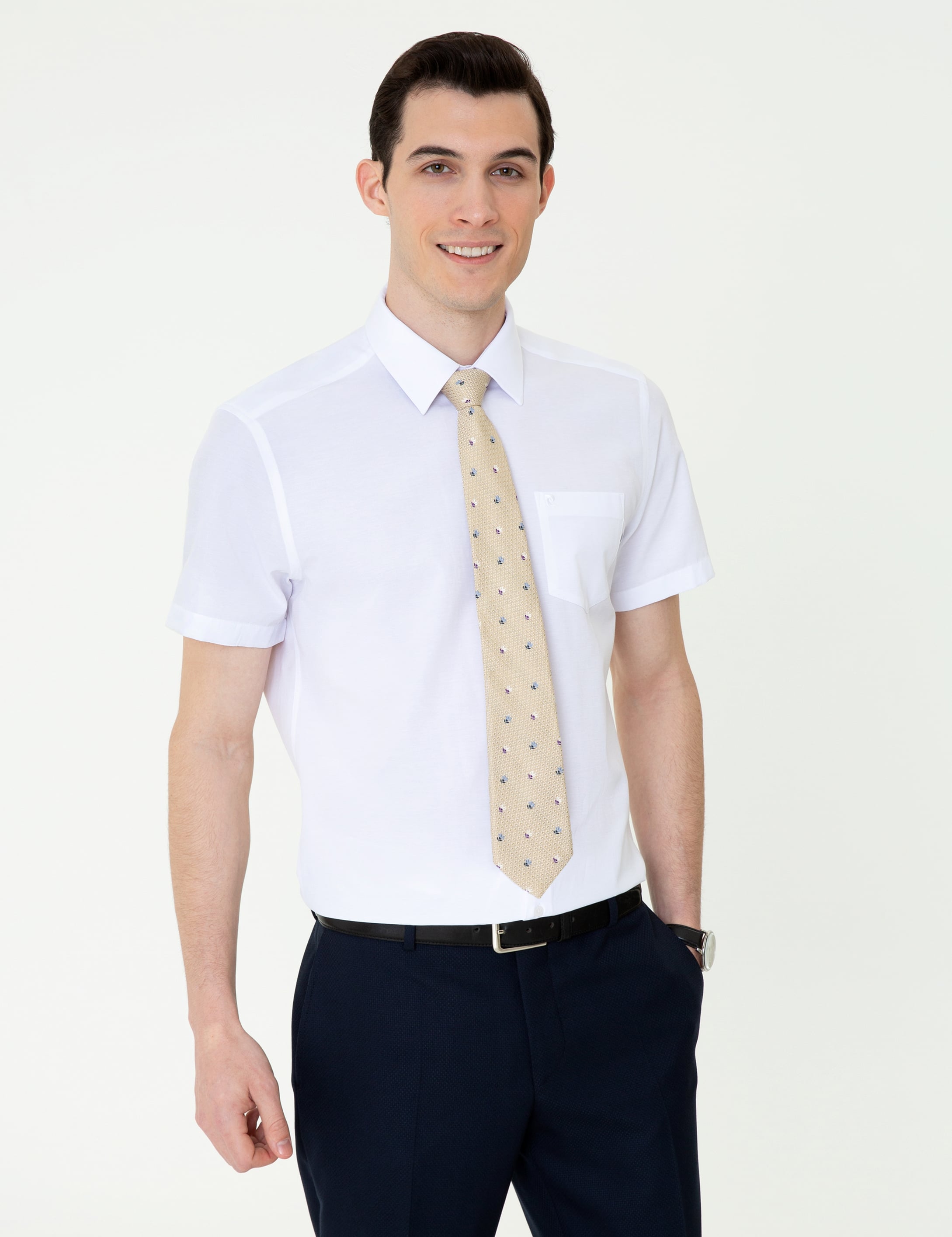 Beyaz Regular Fit Kısa Kollu Gömlek - Image 1