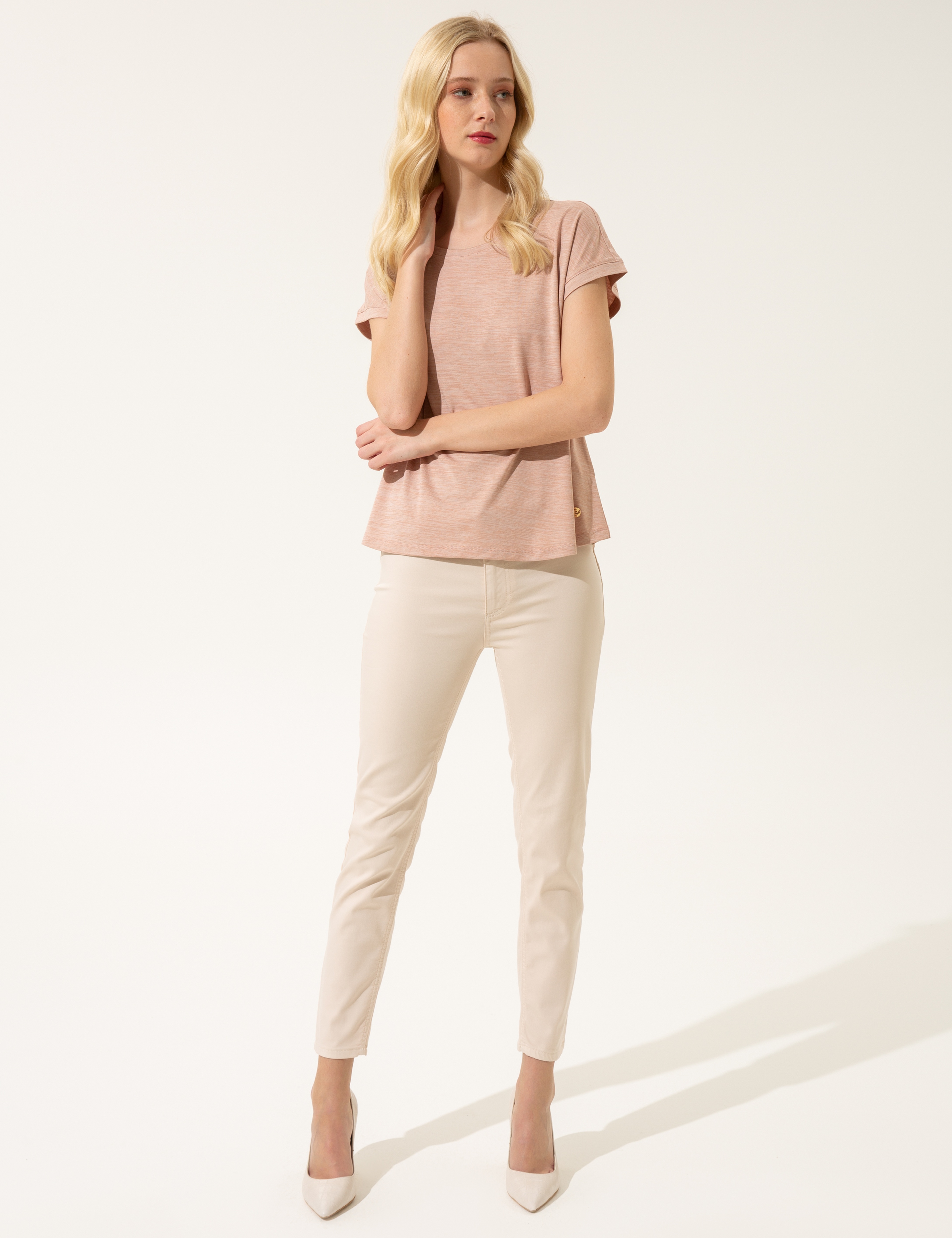 Pudra Comfort Fit Tişört - Image 5