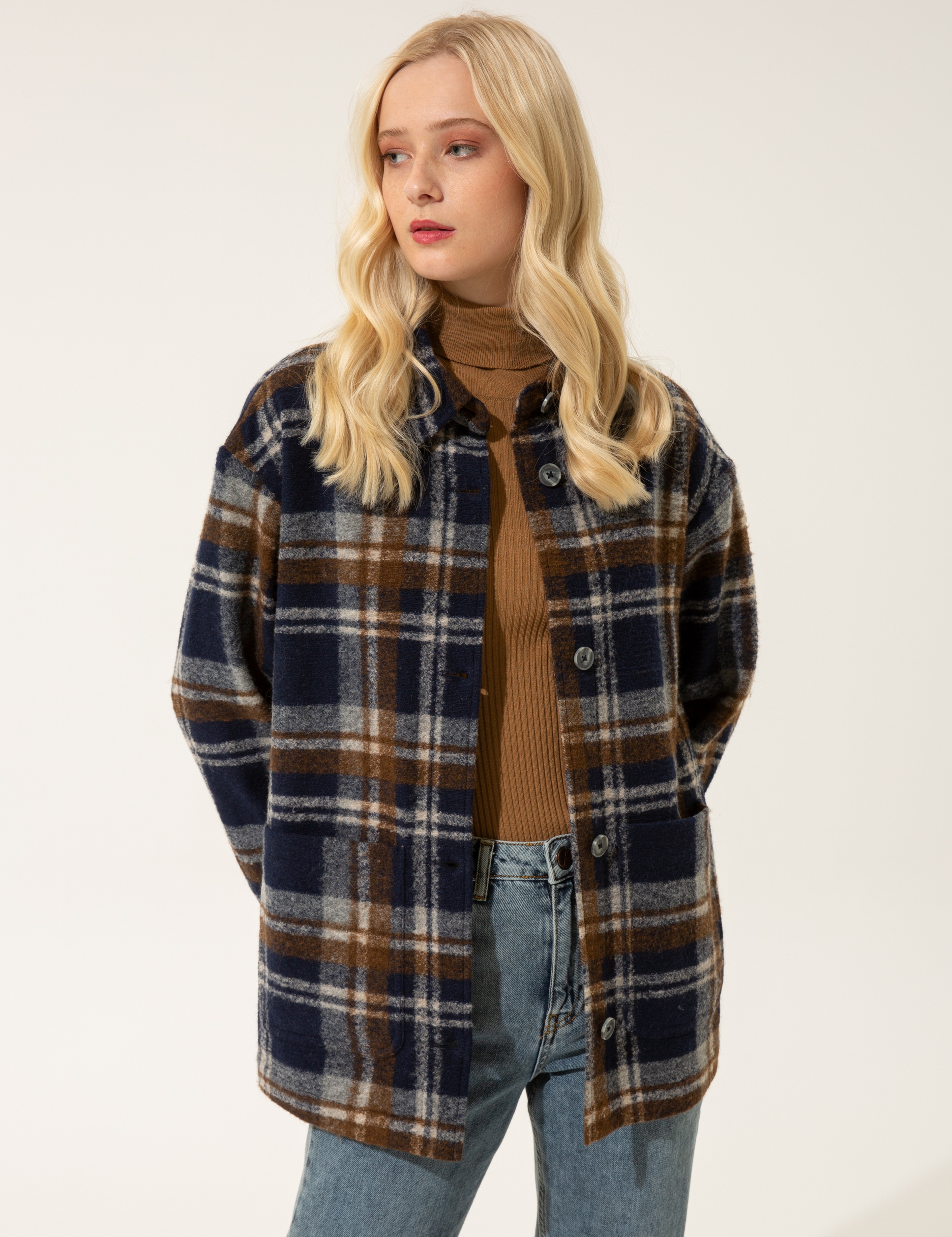 Lacivert Kaşe Kaban - Image 3