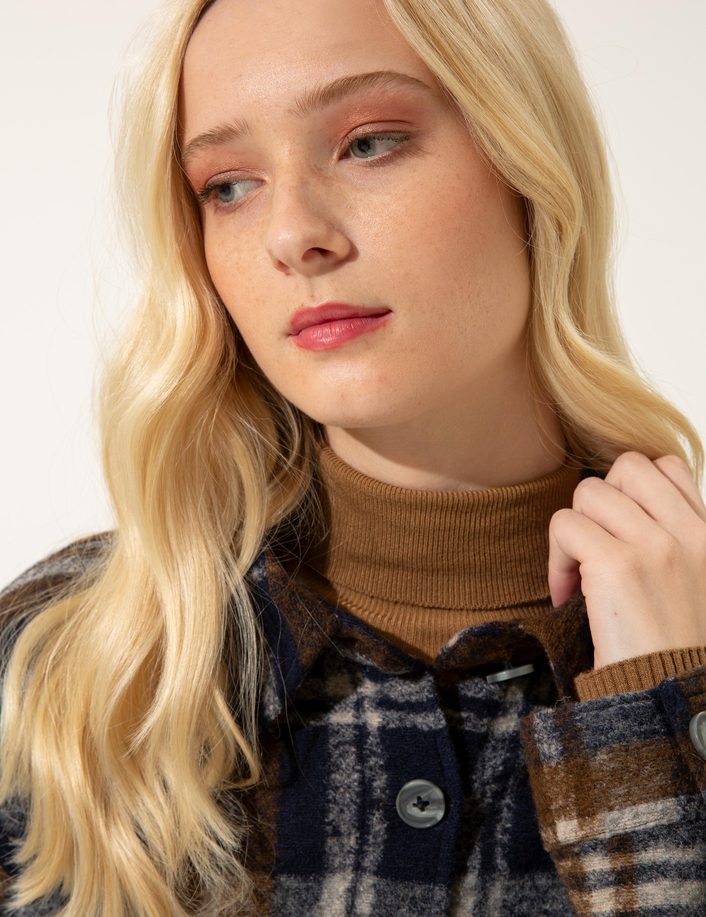 Lacivert Kaşe Kaban