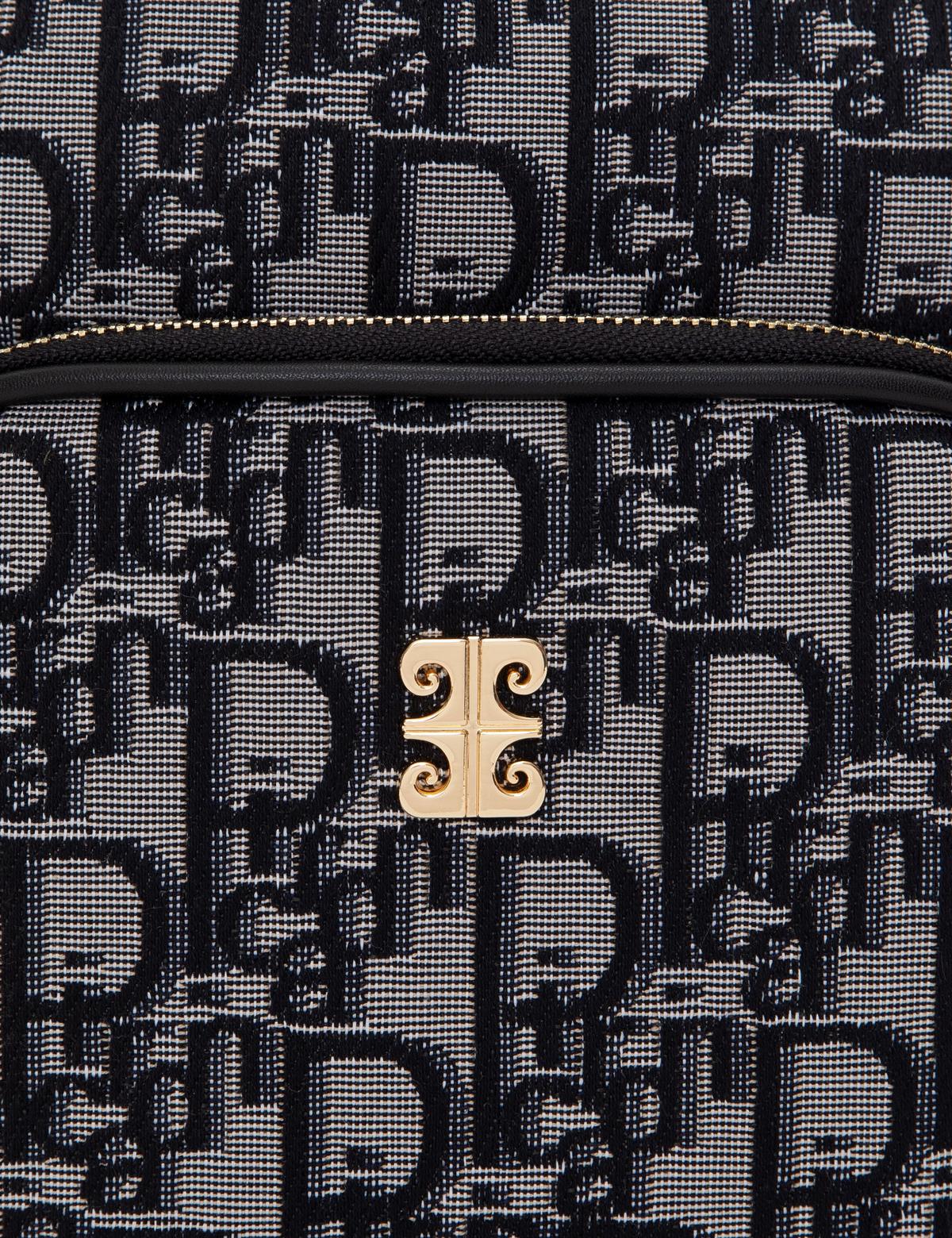 Siyah Sırt Çantası - 50260509001