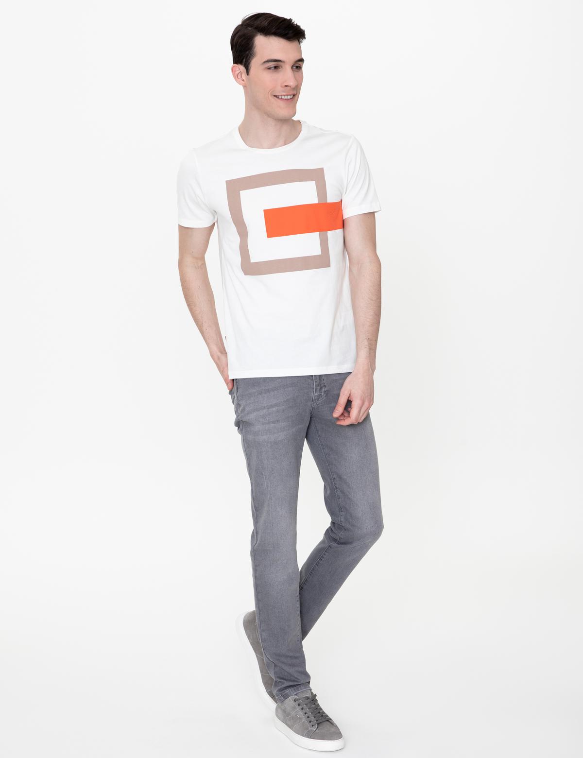 Ekru Slim Fit Baskılı Bisiklet Yaka Tişört - 50249705006