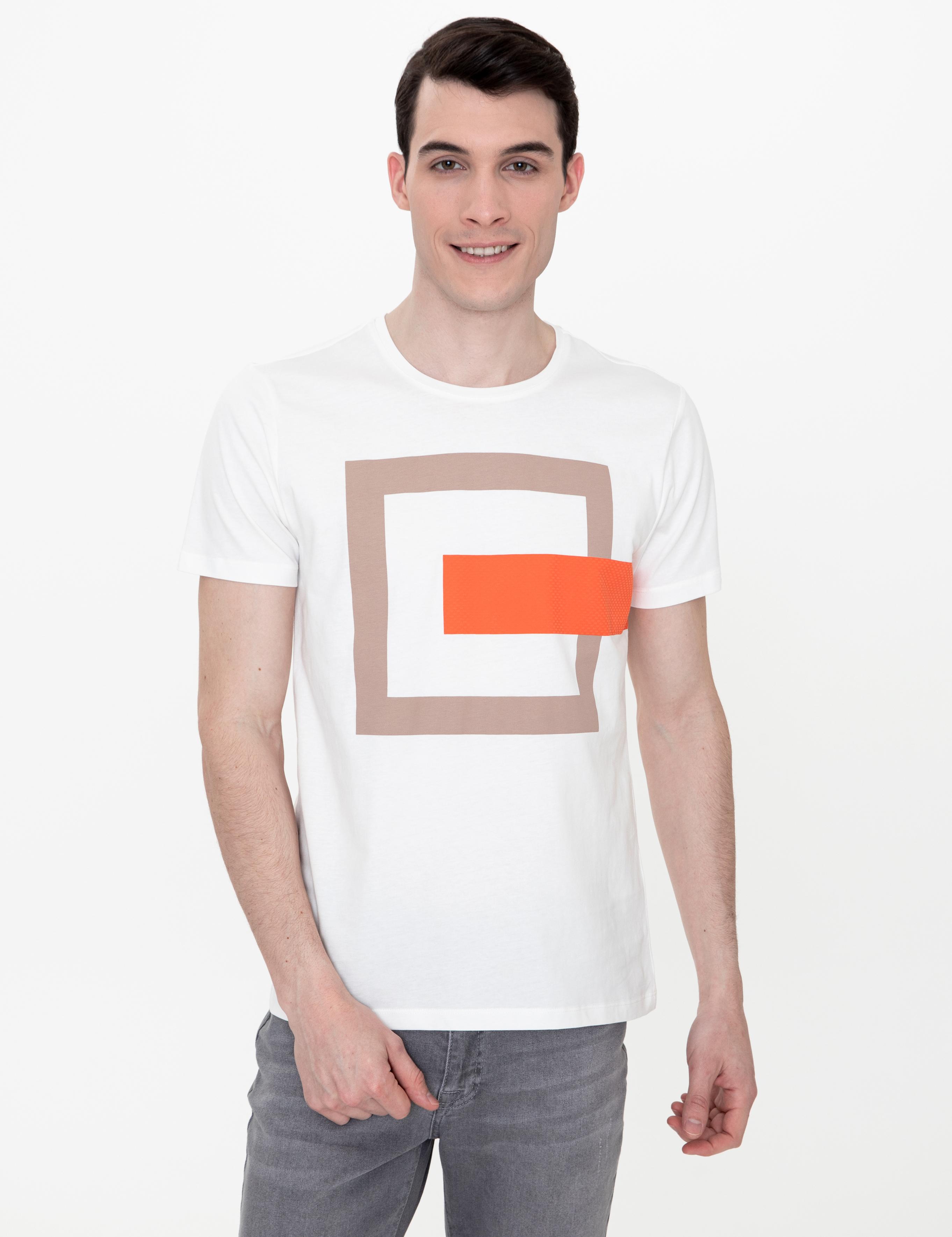 Ekru Slim Fit Baskılı Bisiklet Yaka Tişört