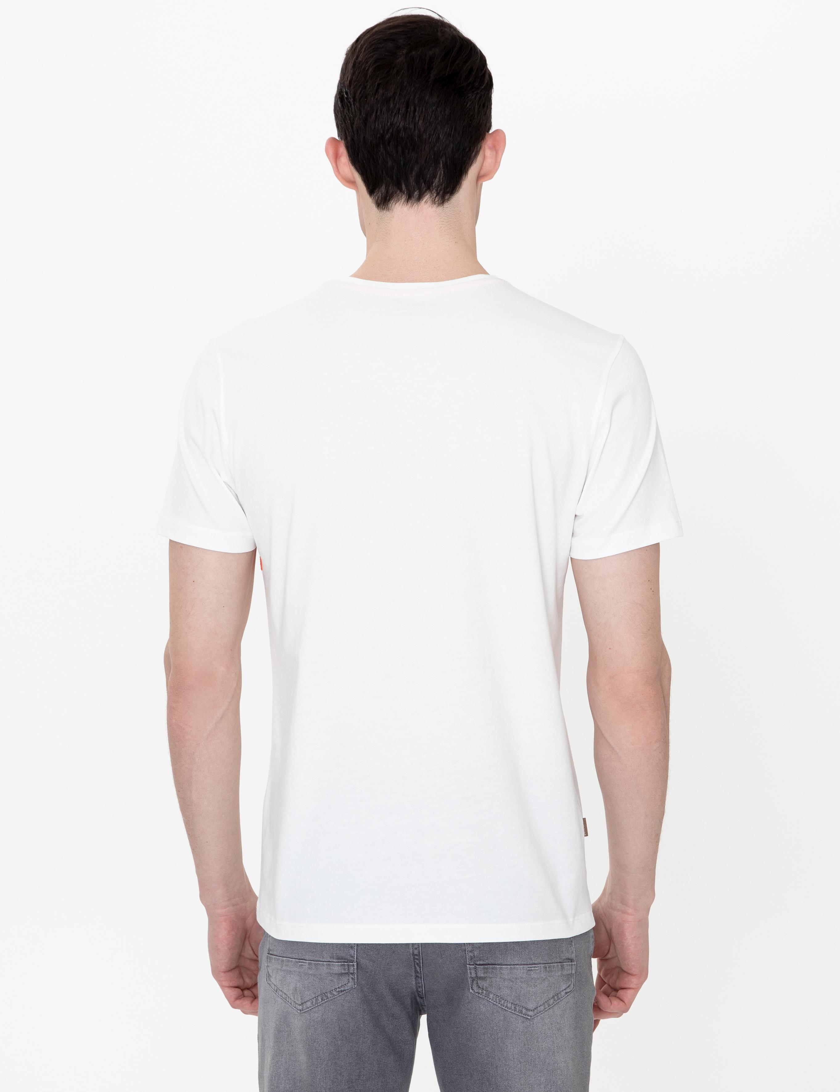 Ekru Slim Fit Baskılı Bisiklet Yaka Tişört