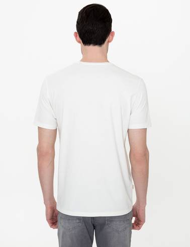 Ekru Slim Fit Bisiklet Yaka Tişört