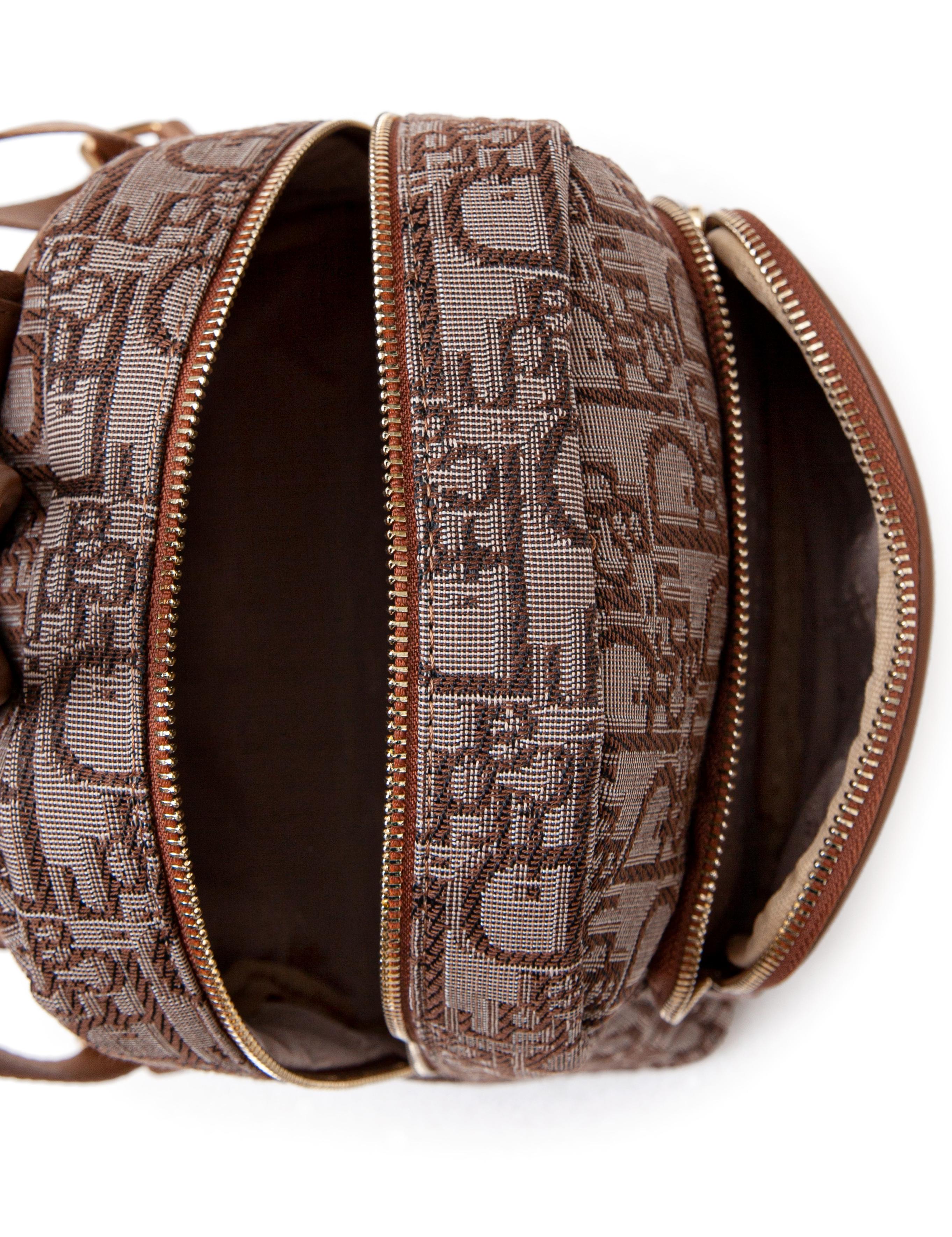 Kahverengi Sırt Çantası