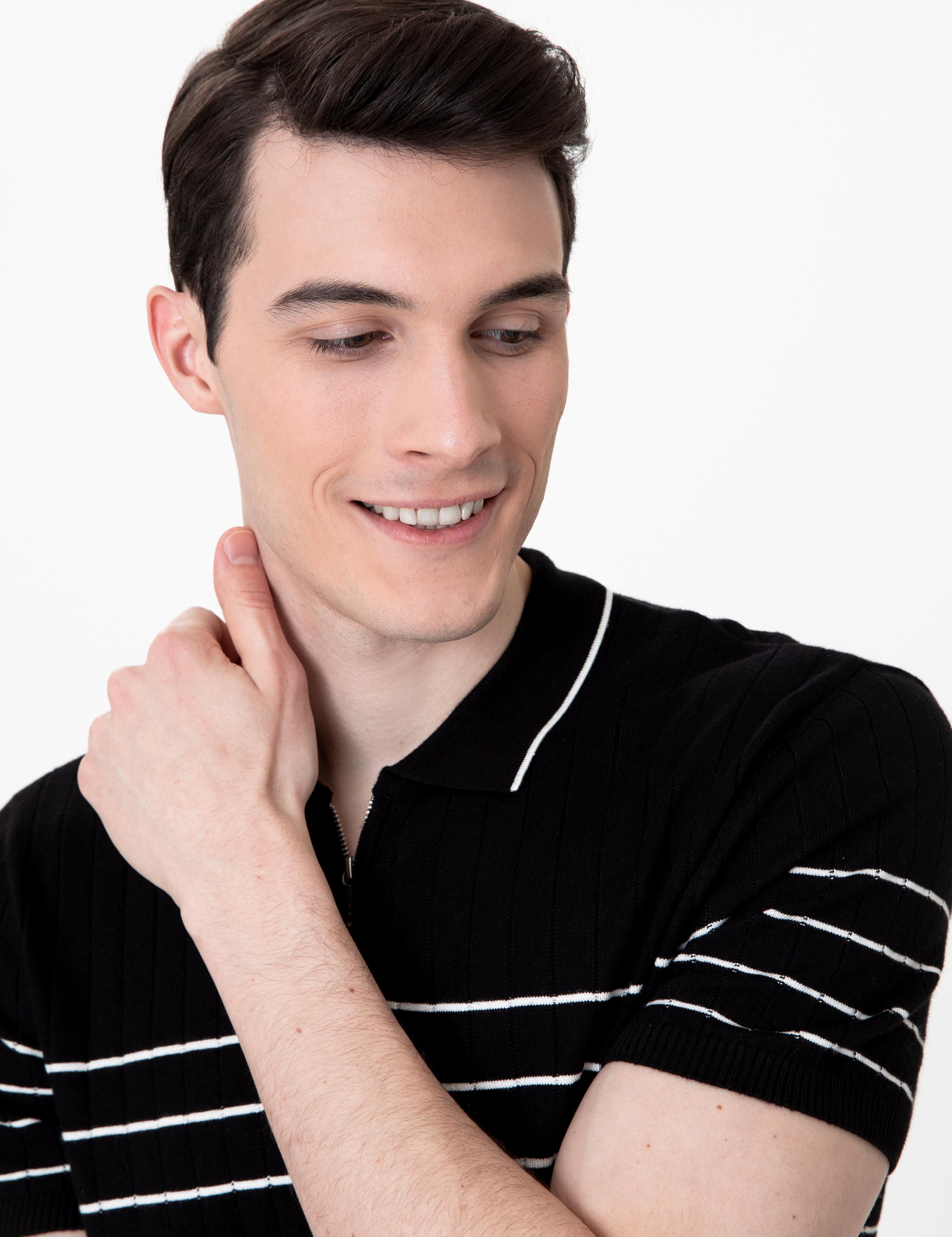 Siyah Slim Fit Polo Yaka Triko Tişört