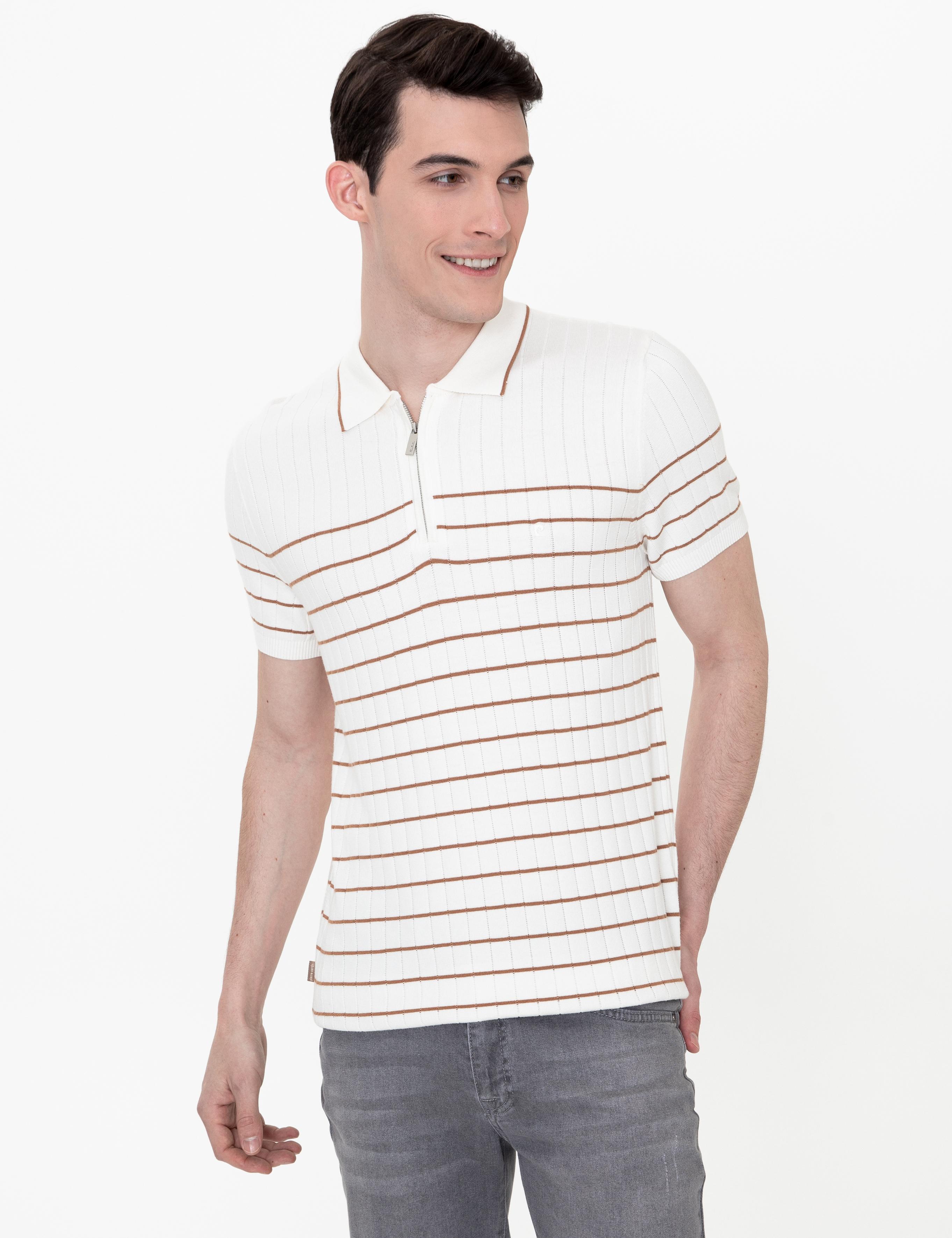 Ekru Slim Fit Fermuarlı Polo Yaka Triko Tişört