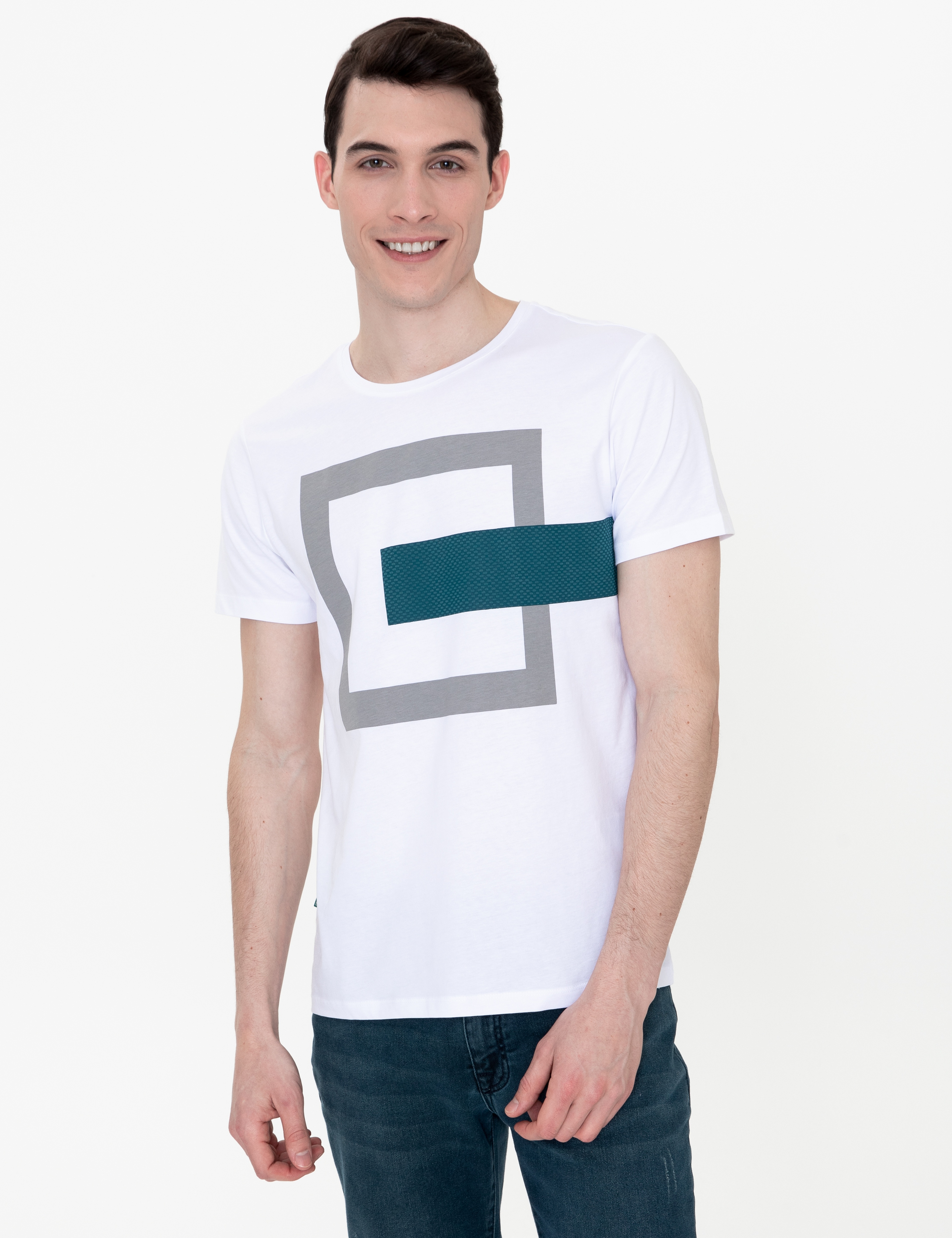 Beyaz Slim Fit Bisiklet Yaka Tişört - Image 4