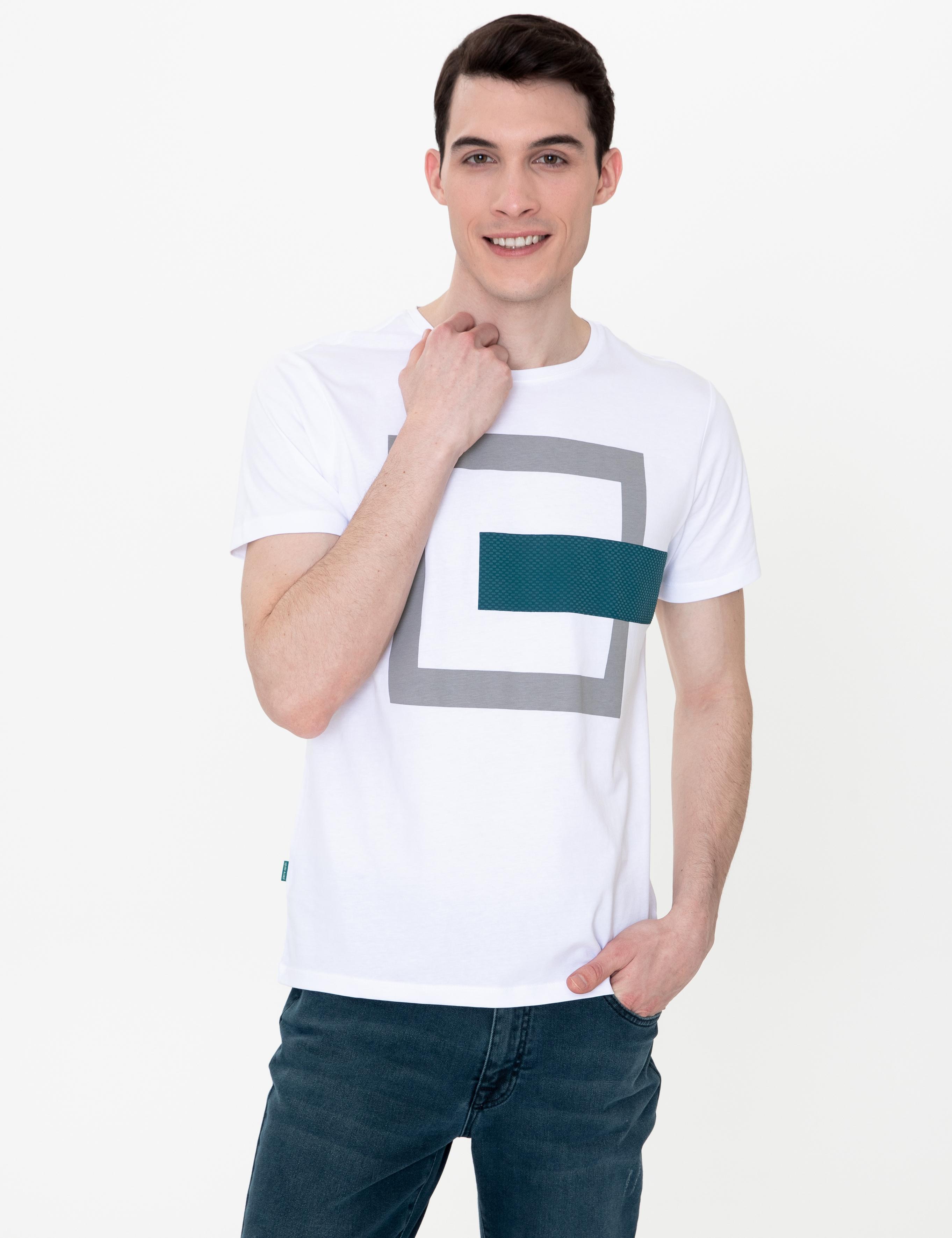 Beyaz Slim Fit Bisiklet Yaka Tişört