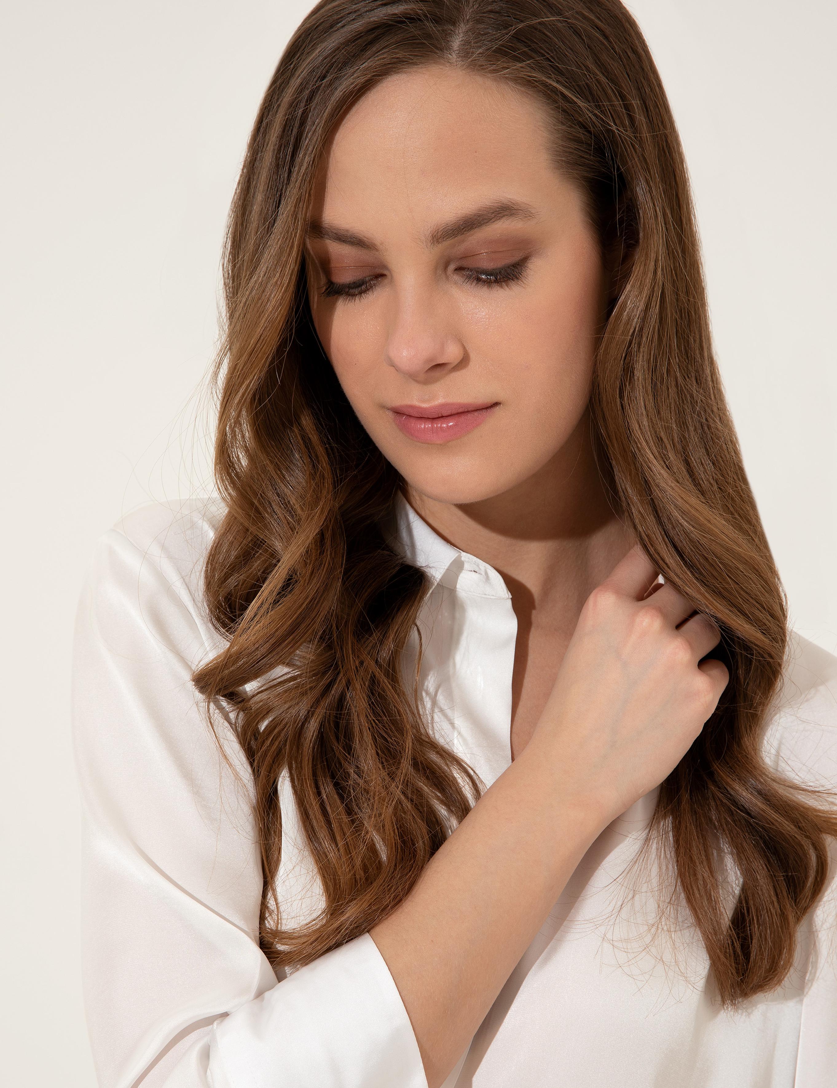 Beyaz Comfort Fit Uzun Kollu Gömlek