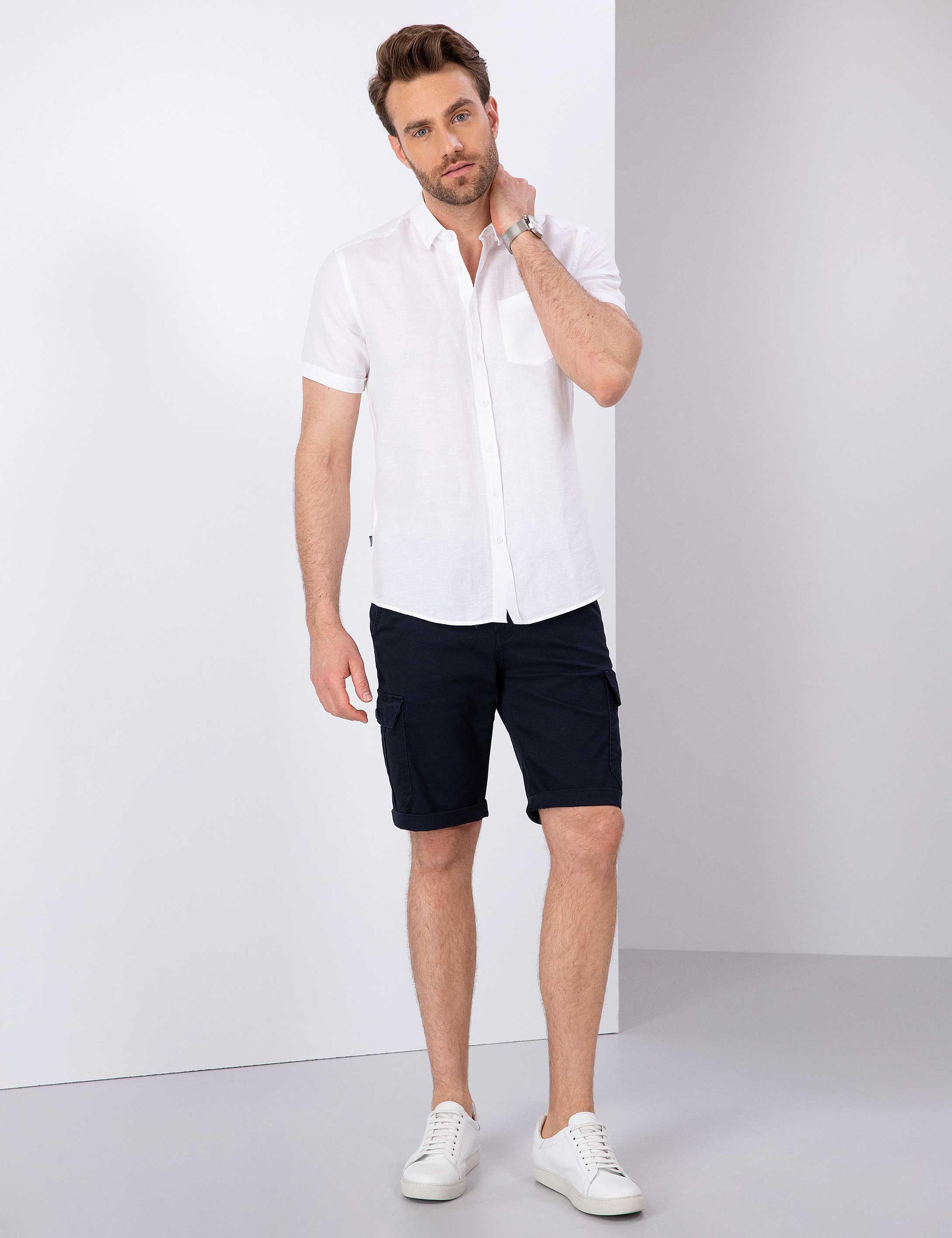 Lacivert Standart Fit Bermuda Şort