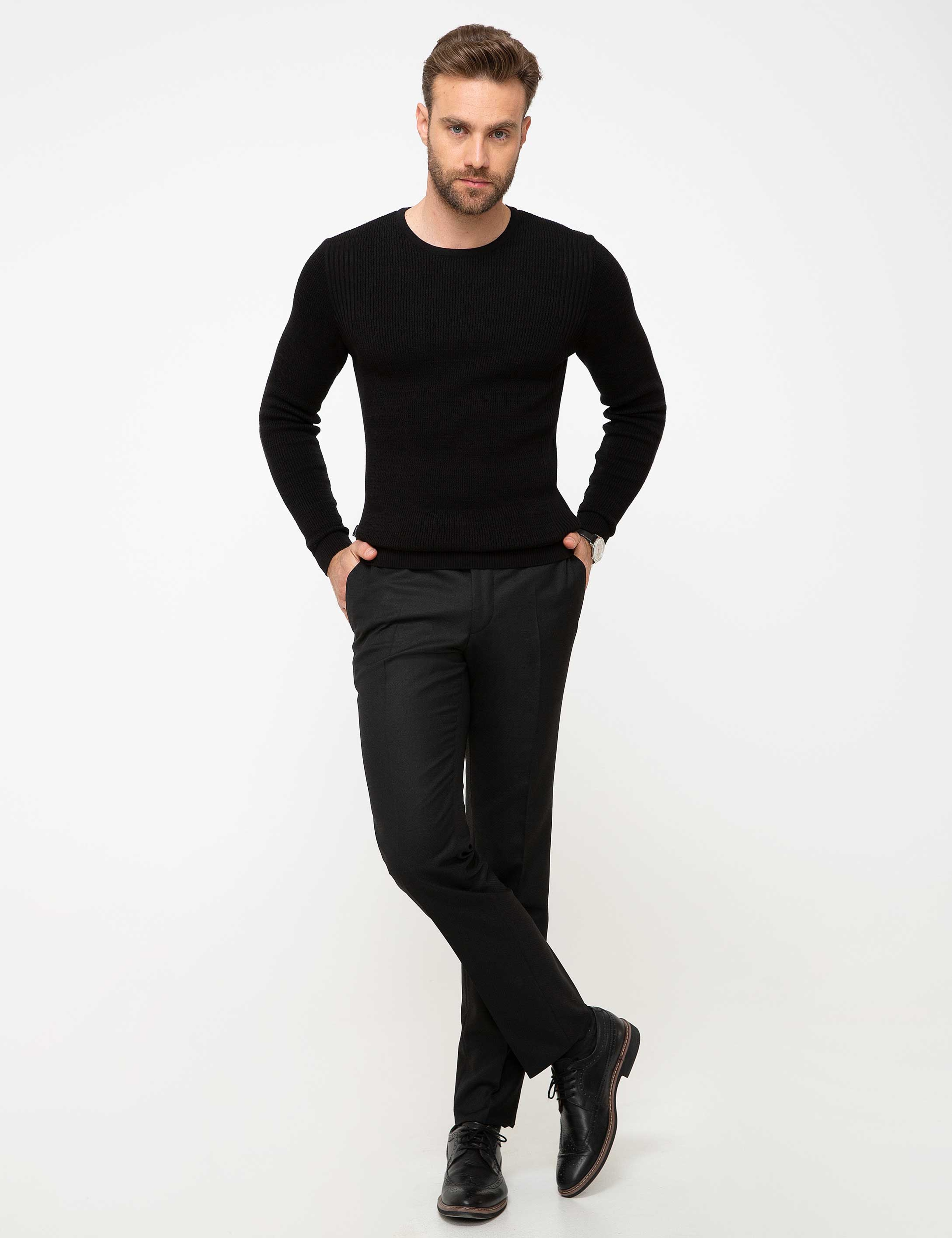 Siyah Slim Fit Kazak