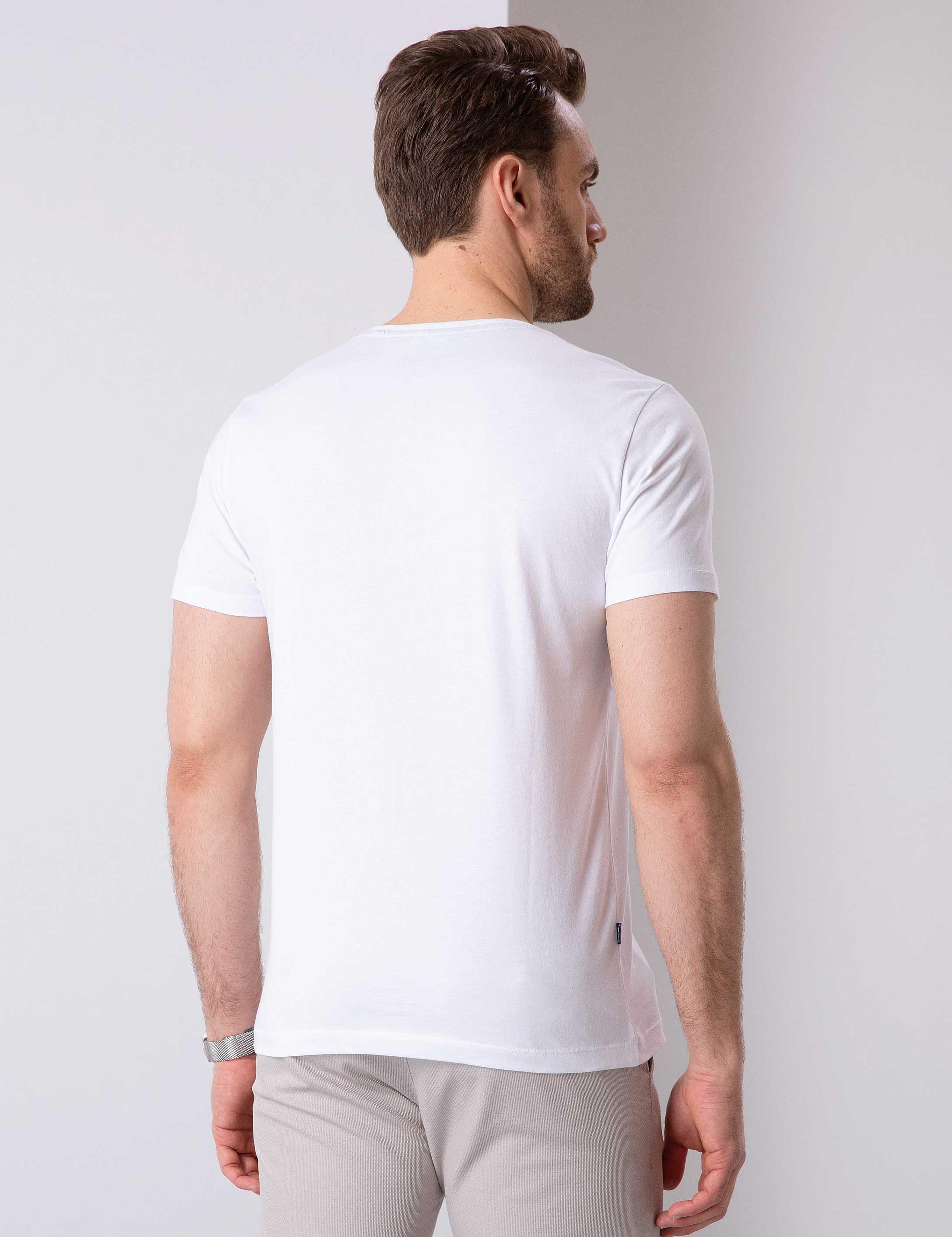 Beyaz Slim Fit Bisiklet Yaka Basic T-Shirt