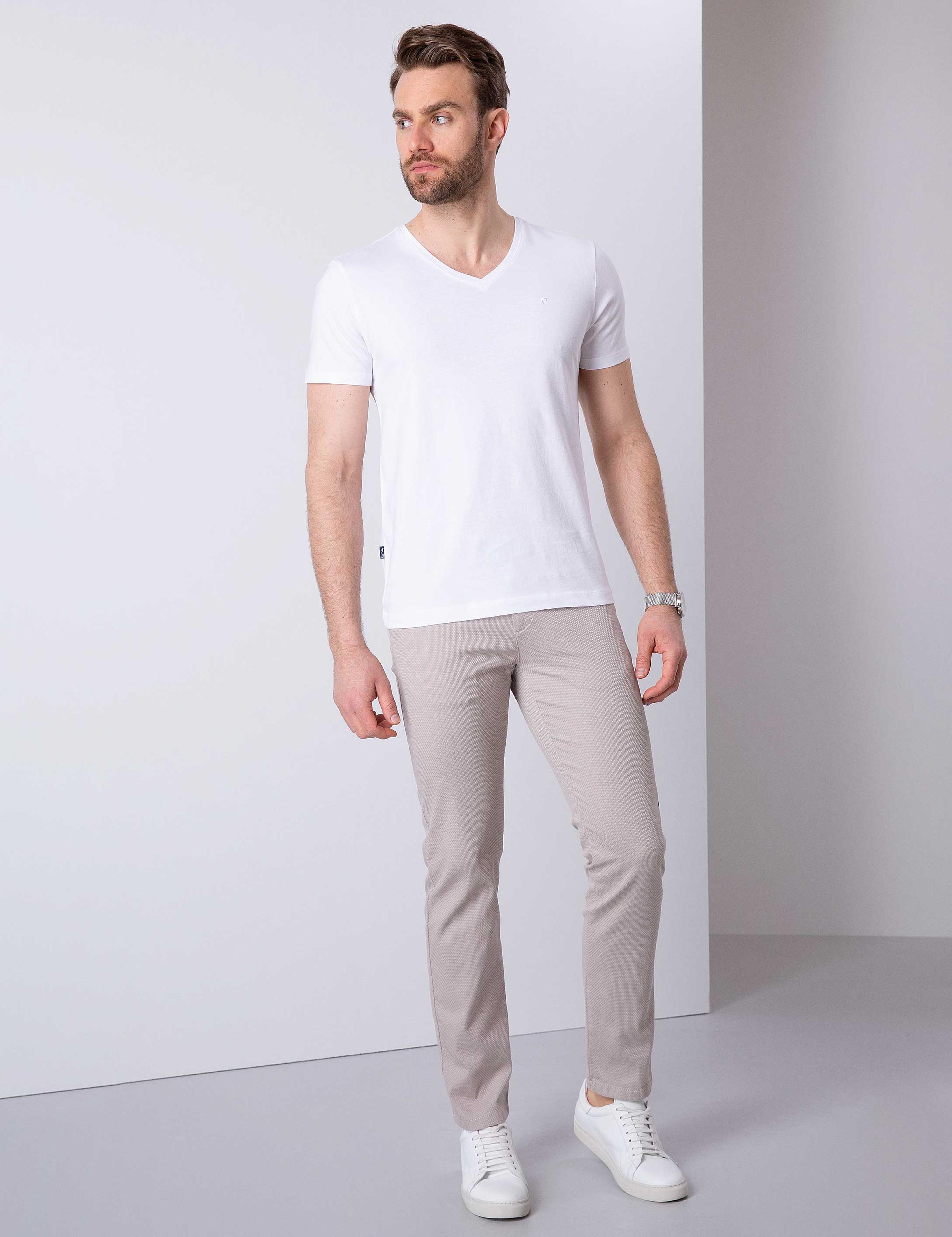 Beyaz Slim Fit T-Shirt