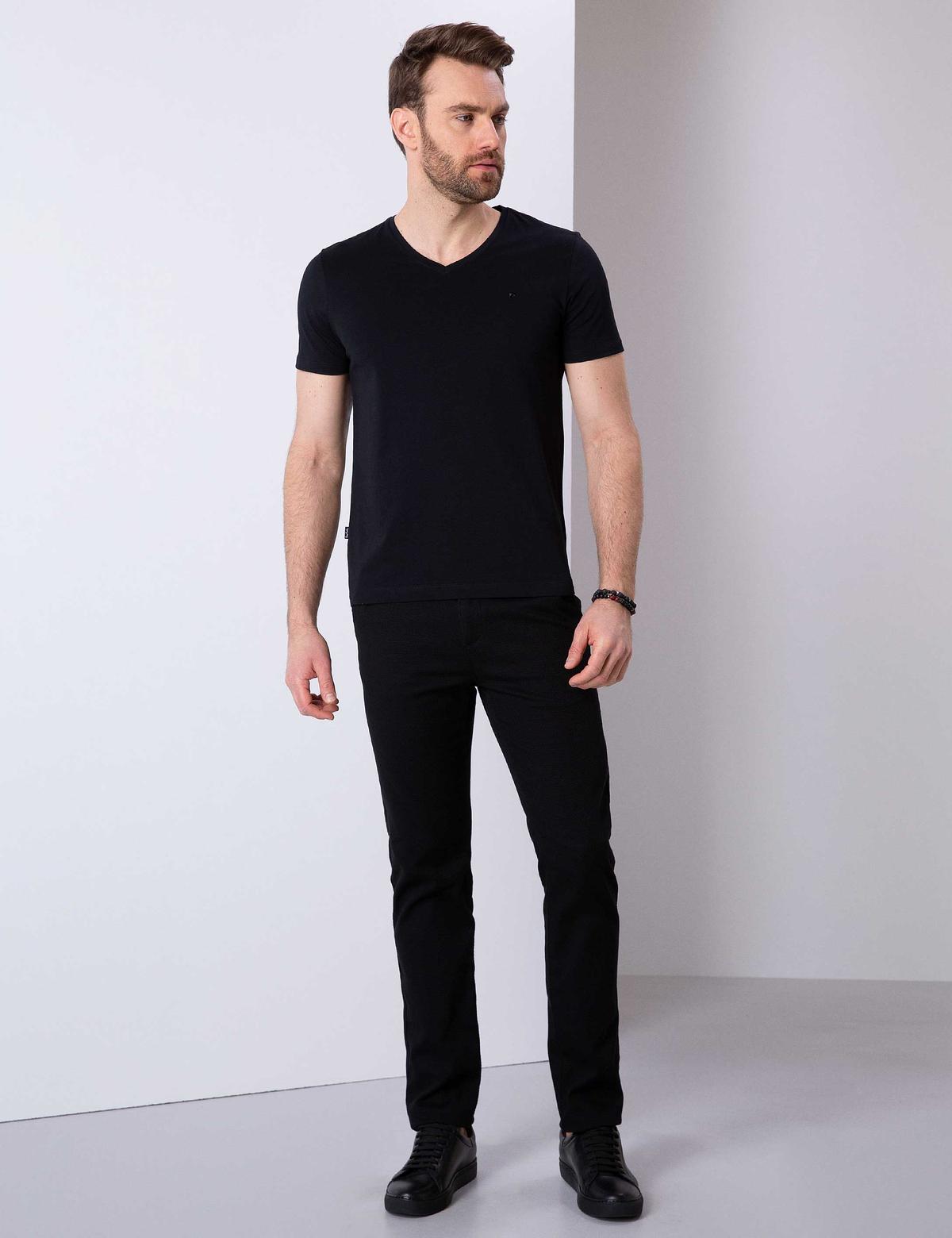 Siyah Slim Fit T-Shirt - 50210218015