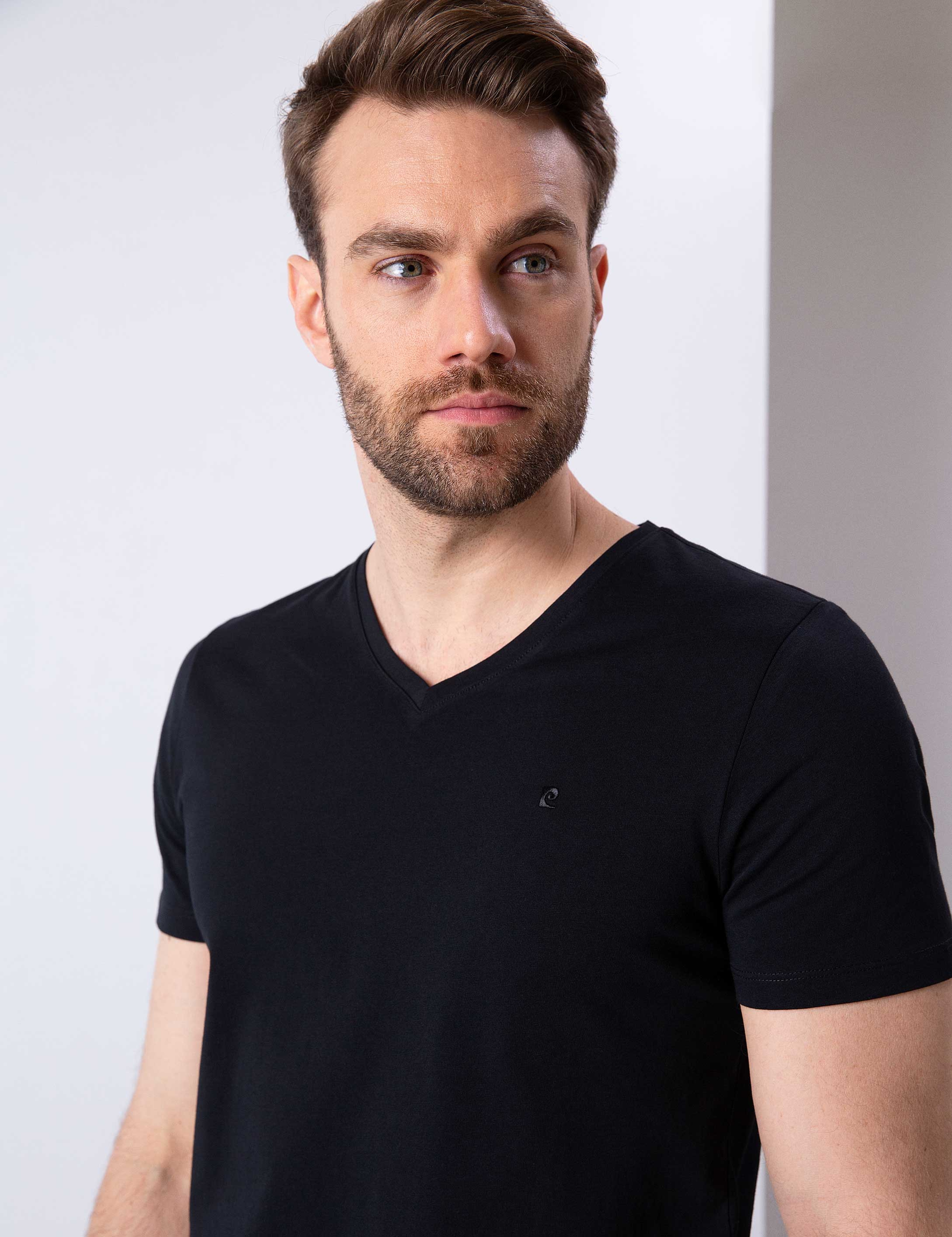 Siyah Slim Fit T-Shirt - Image 1