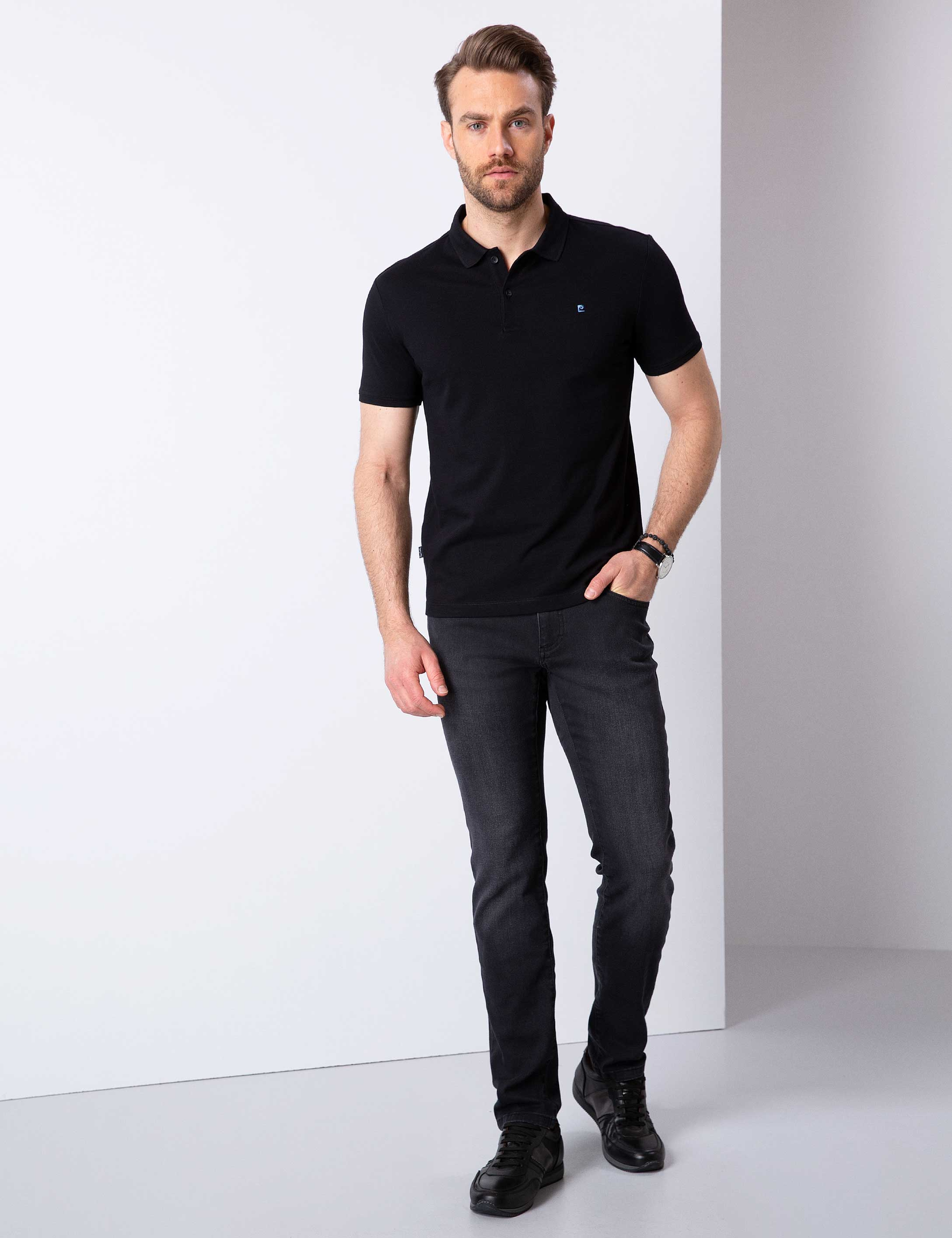 Siyah Slim Fit Basic Tişört
