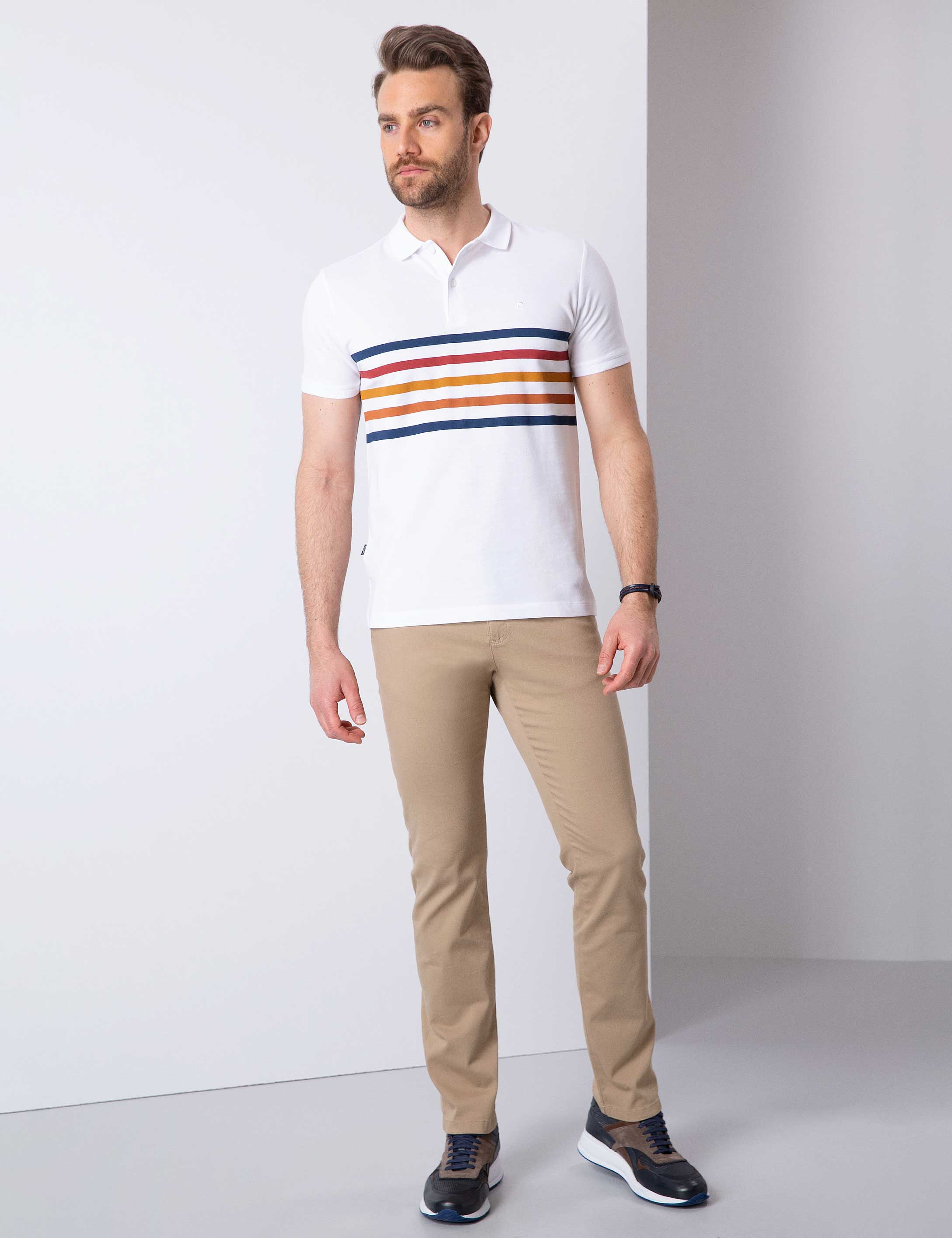 Beyaz Slim Fit T-Shirt - Image 3