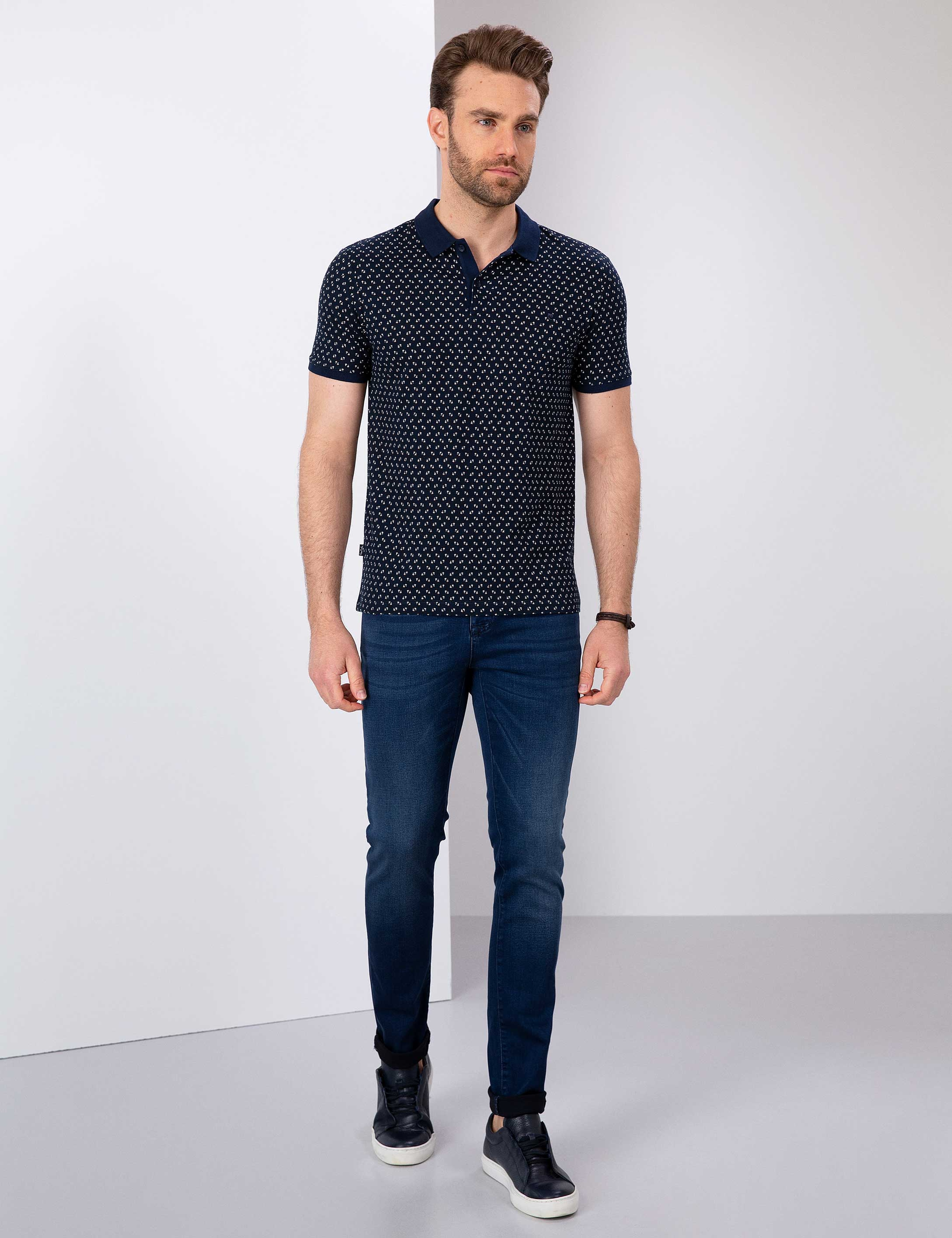 Lacivert Slim Fit T-Shirt