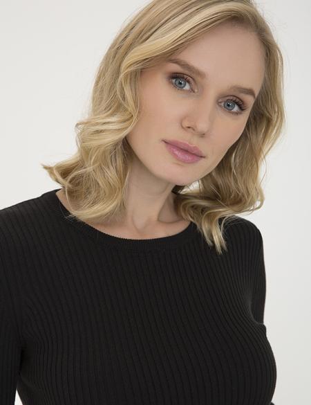 Siyah Slim Fit Bisiklet Yaka Triko Kazak - 50210397076