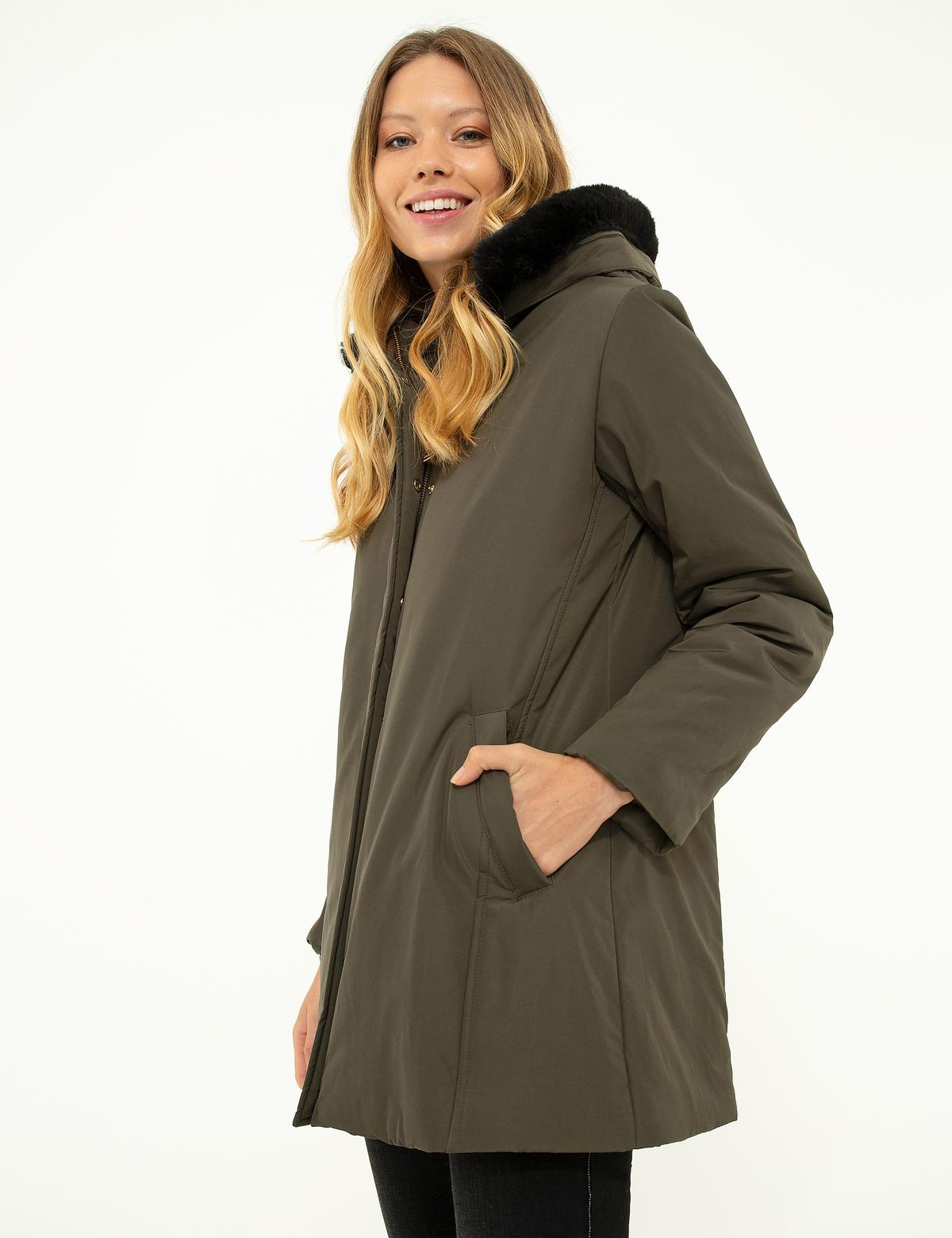 Haki Standart Fit Mont - 50210696022