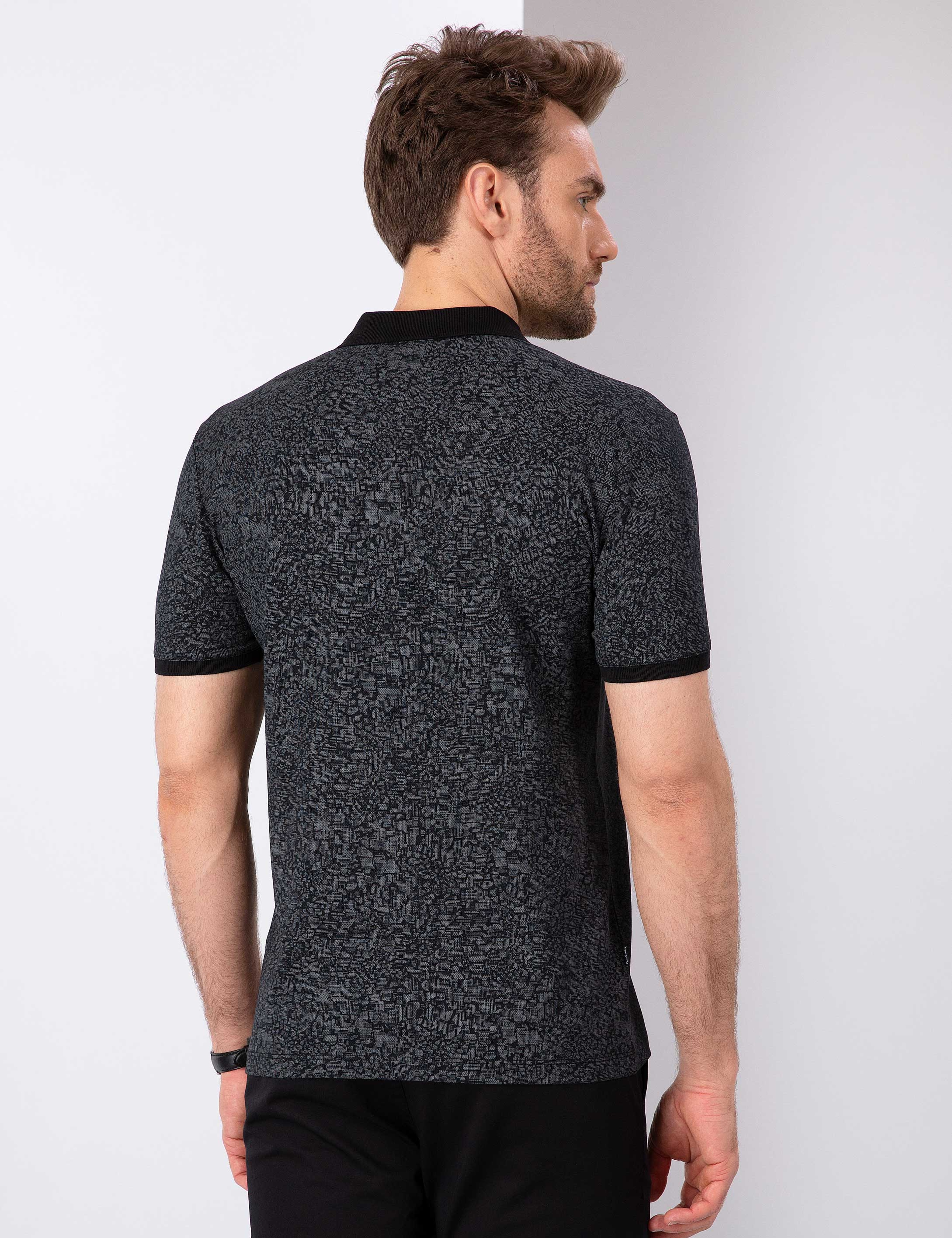 Siyah Slim Fit Tişört - Image 3