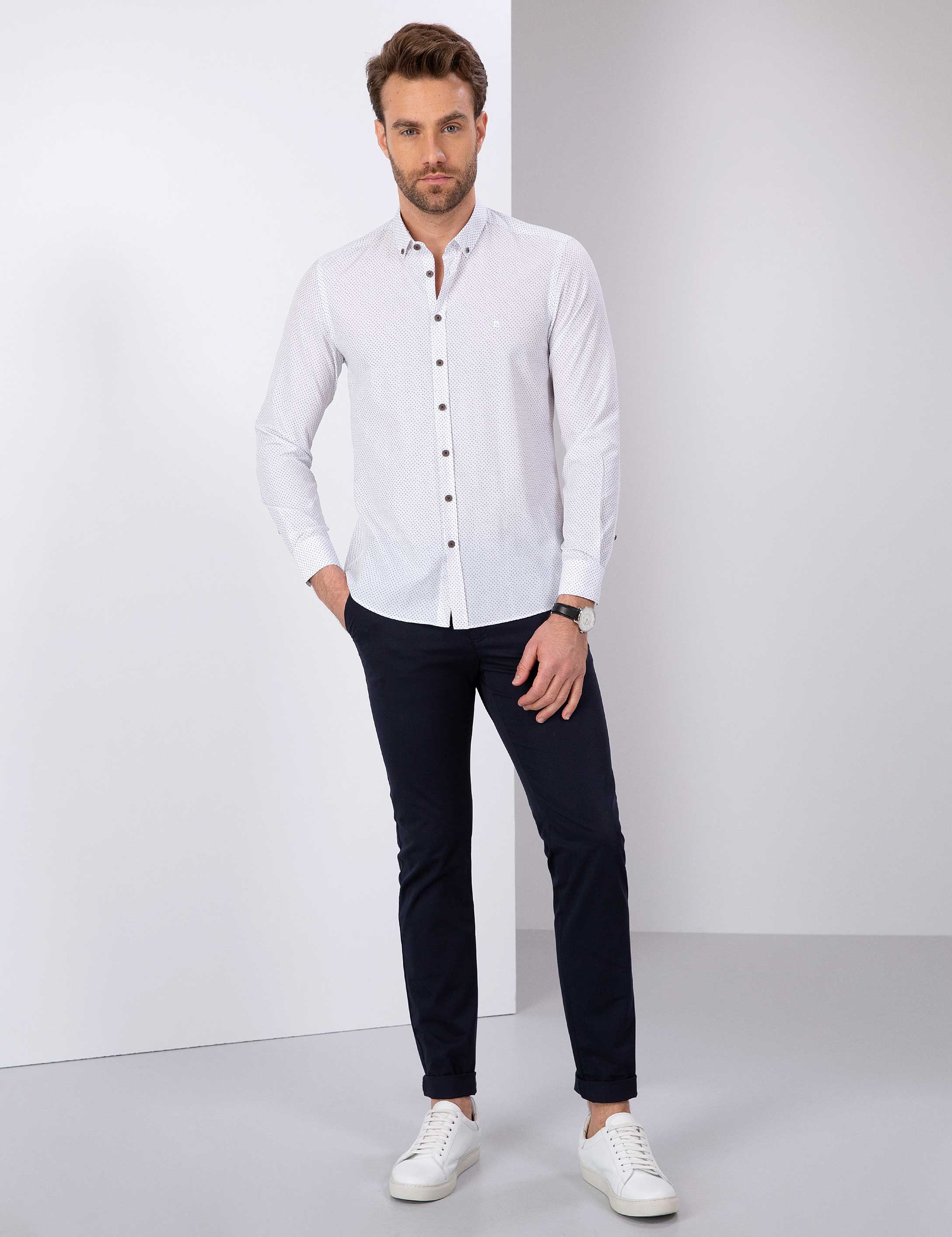 Beyaz Slim Fit Gömlek - Image 4