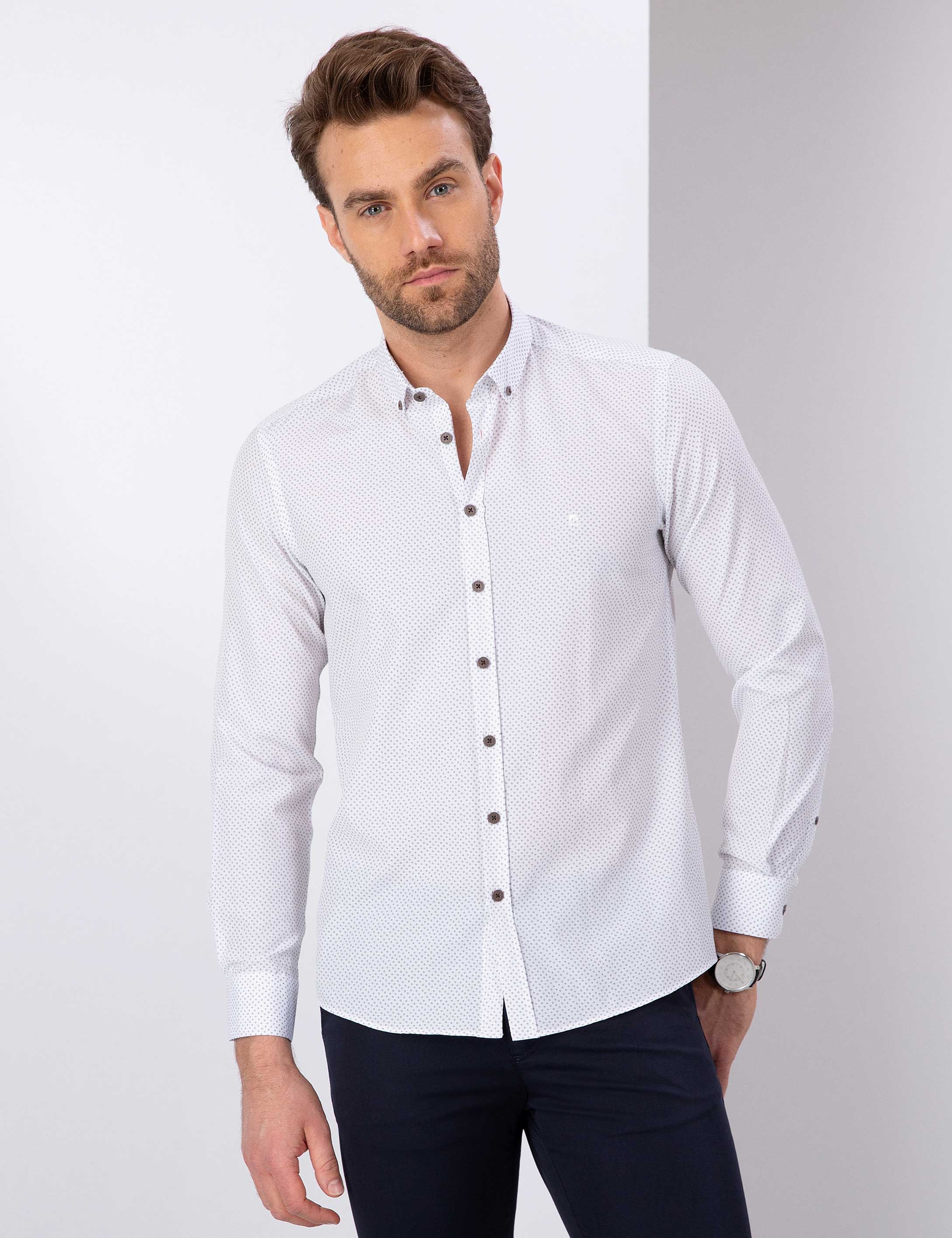 Beyaz Slim Fit Gömlek - Image 1