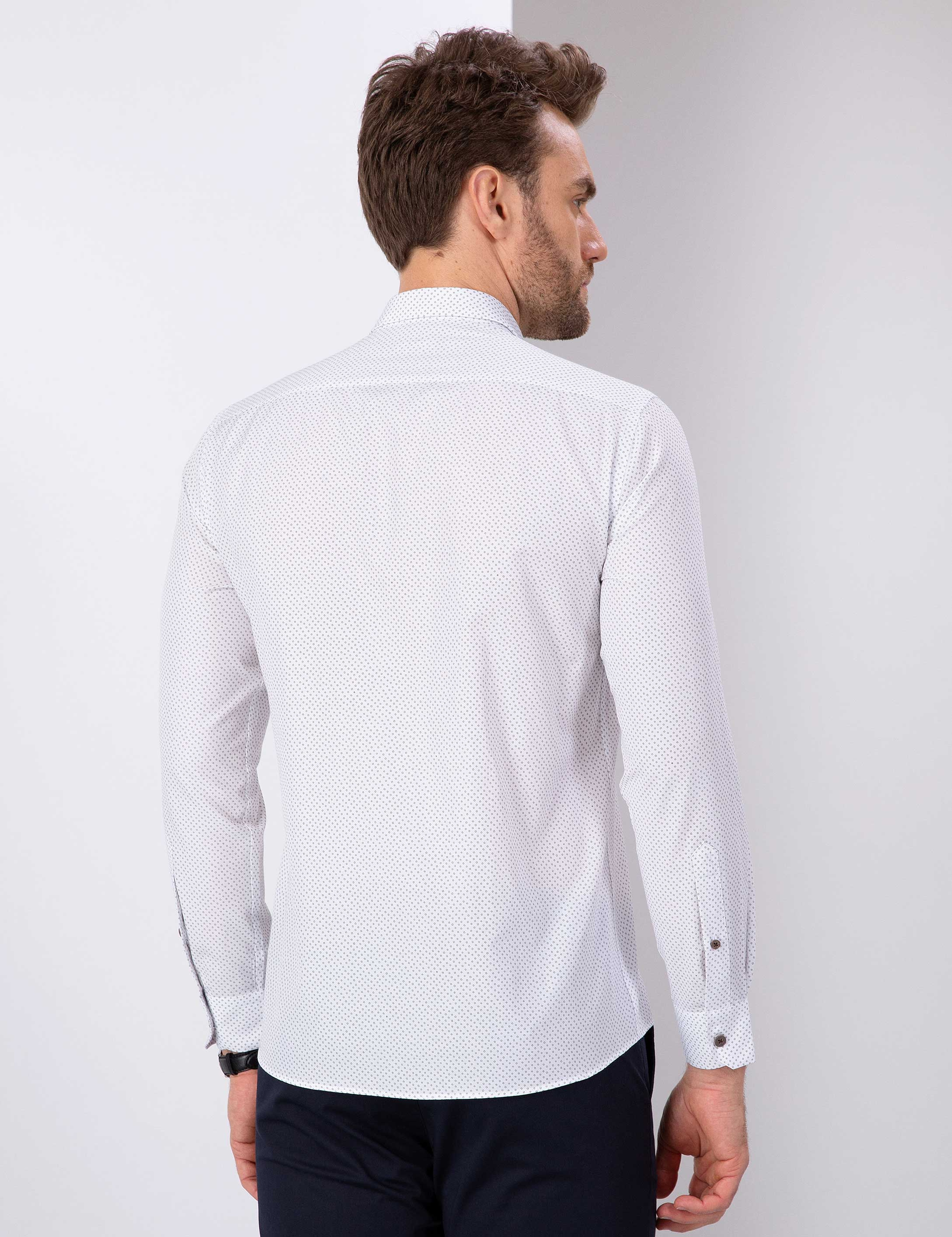 Beyaz Slim Fit Gömlek