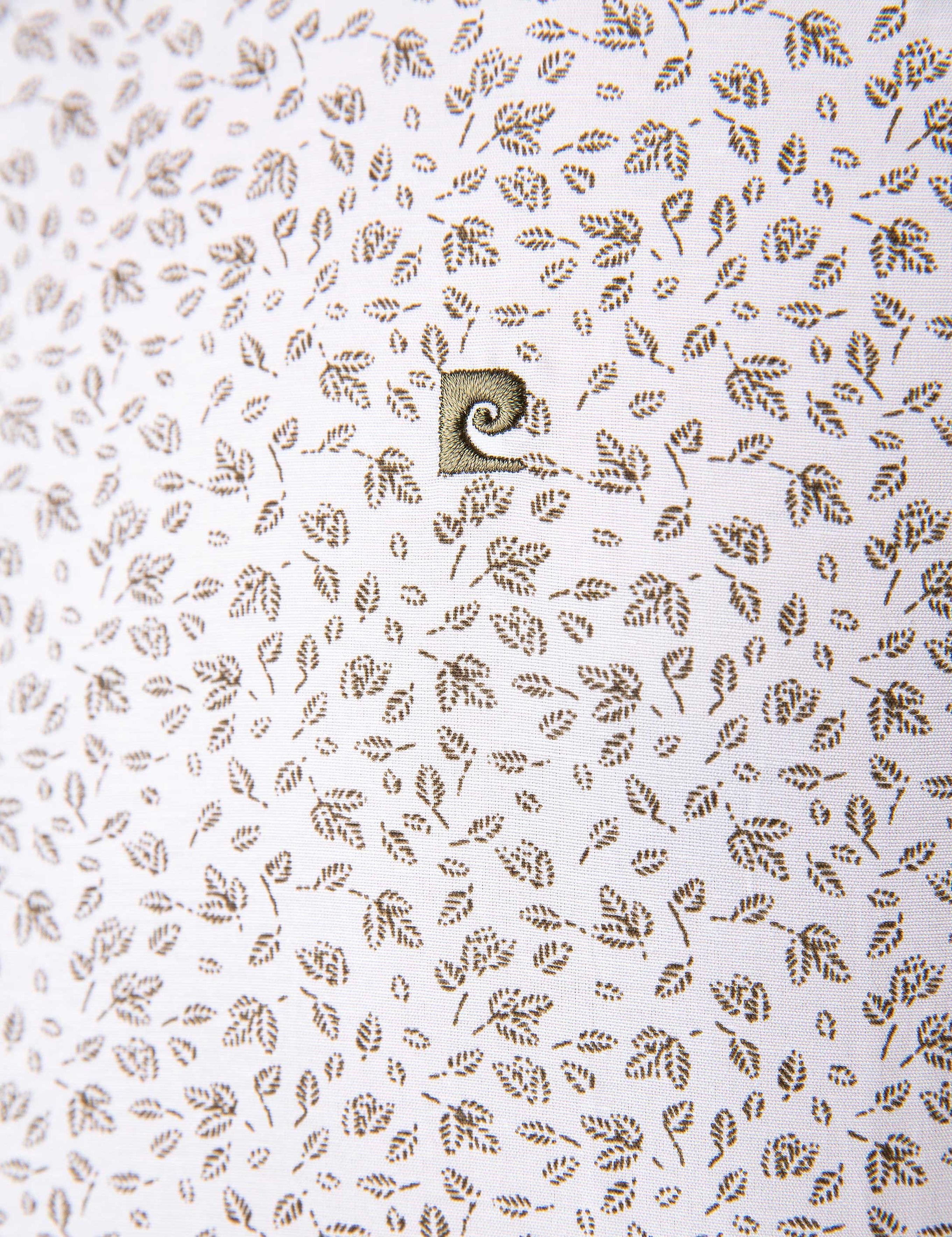 Beyaz Slim Fit Gömlek