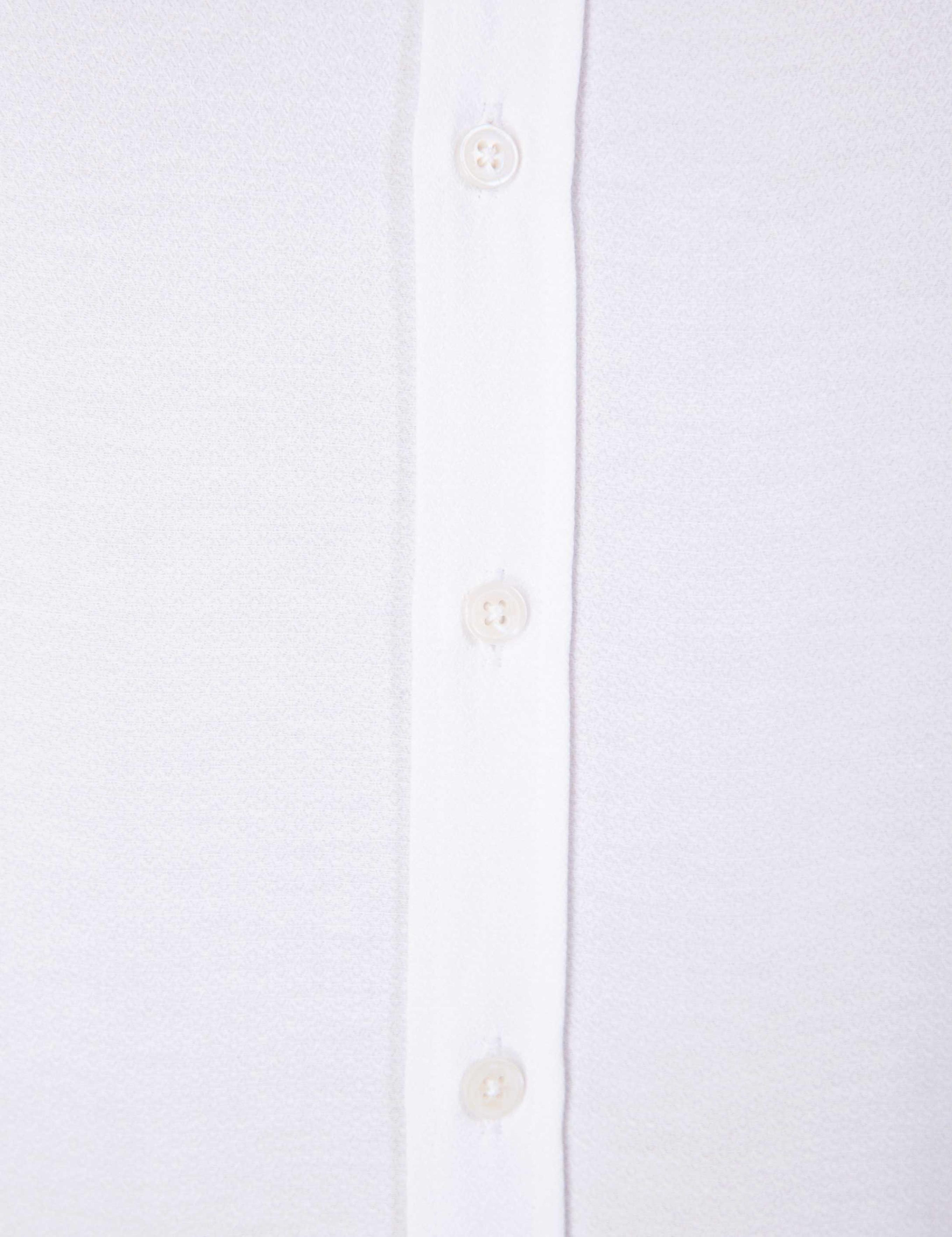 Beyaz Slim Fit Armürlü Gömlek