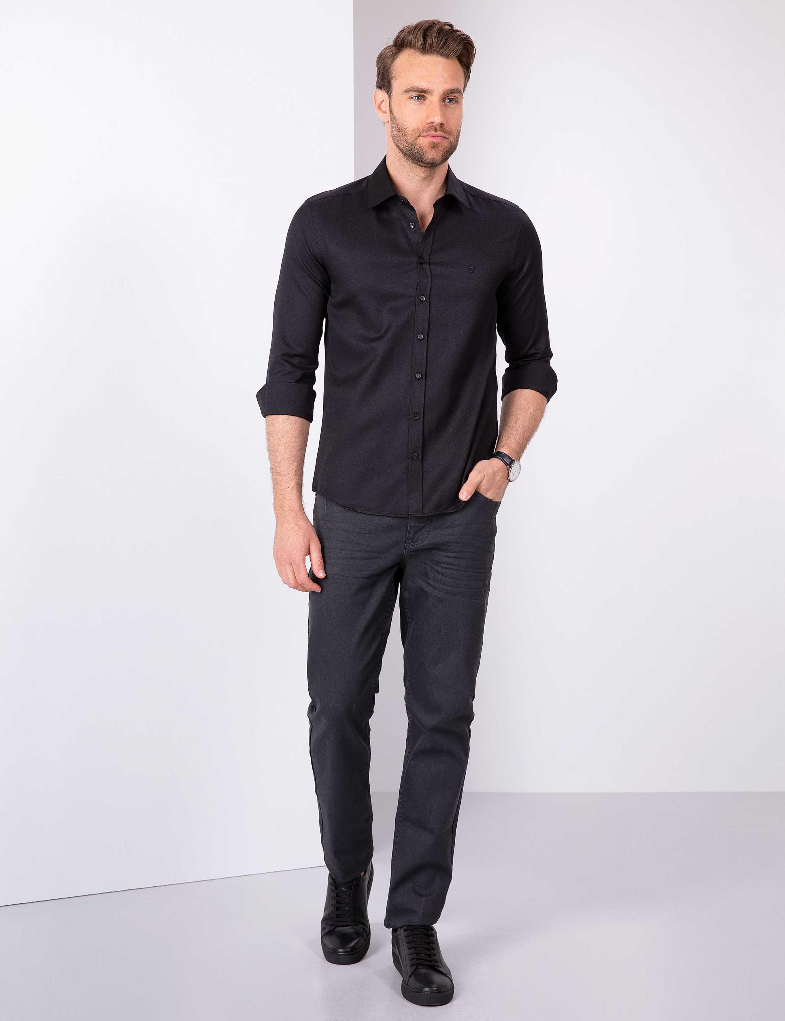 Siyah Slim Fit Armürlü Gömlek