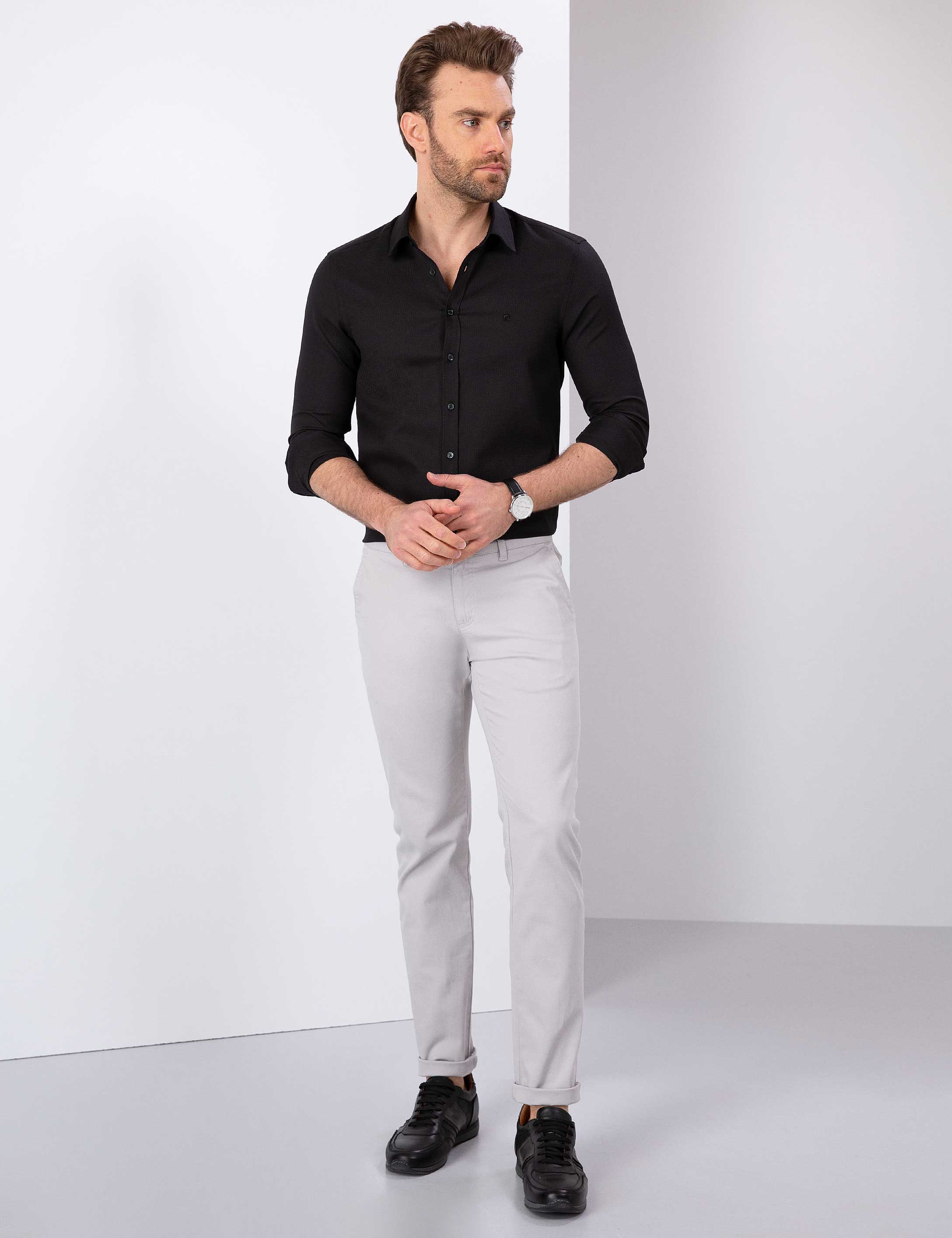 Siyah Slim Fit Armürlü Gömlek - Image 4