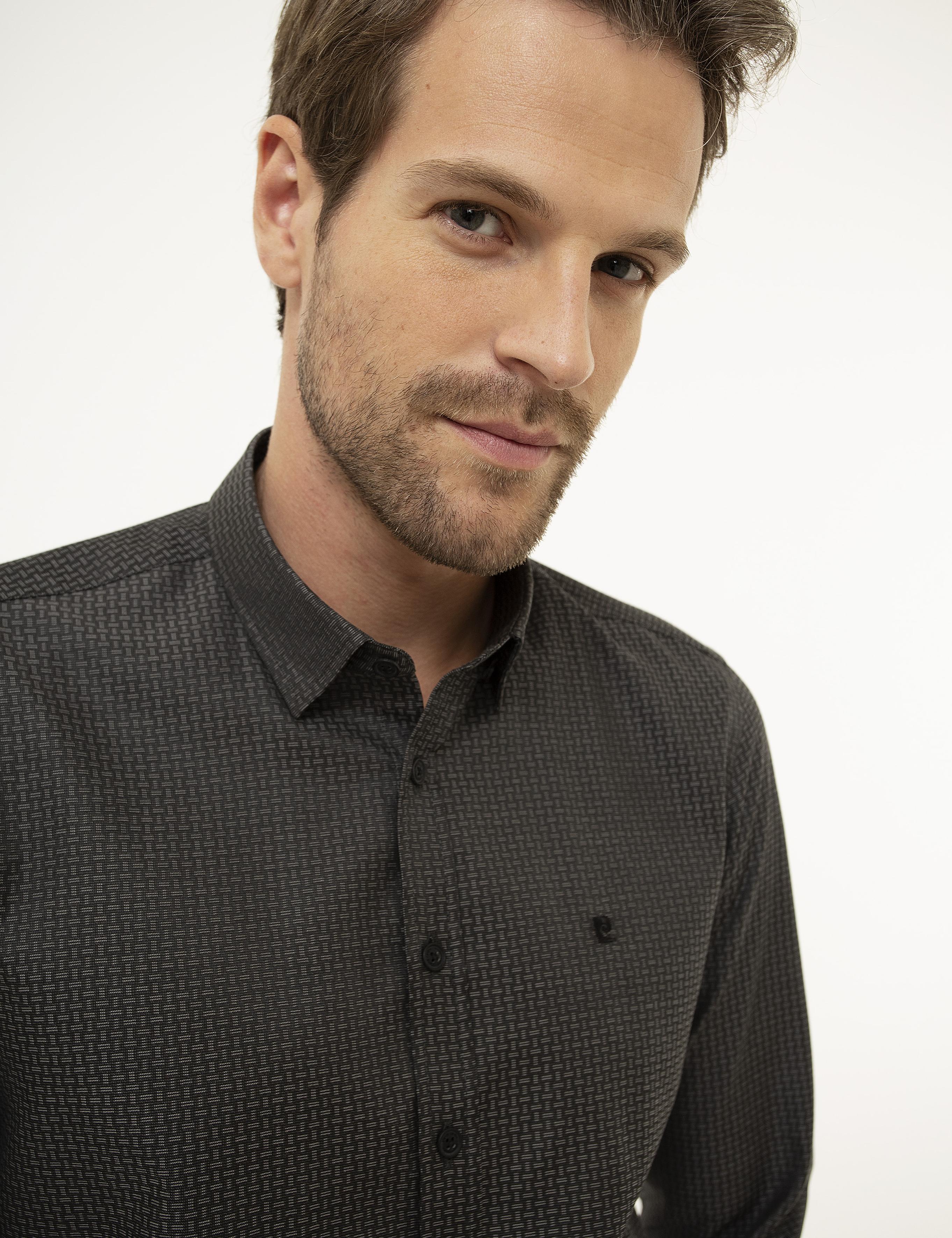 Siyah Slim Fit Gömlek