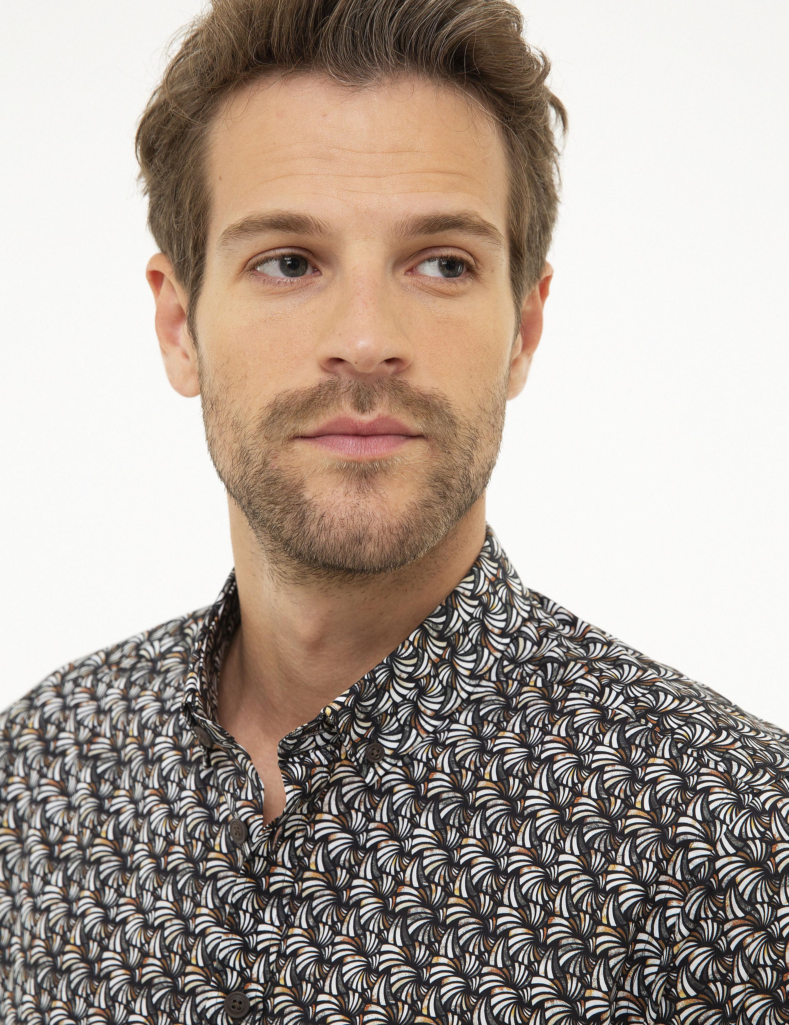 Kahverengi Slim Fit Uzun Kollu Gömlek