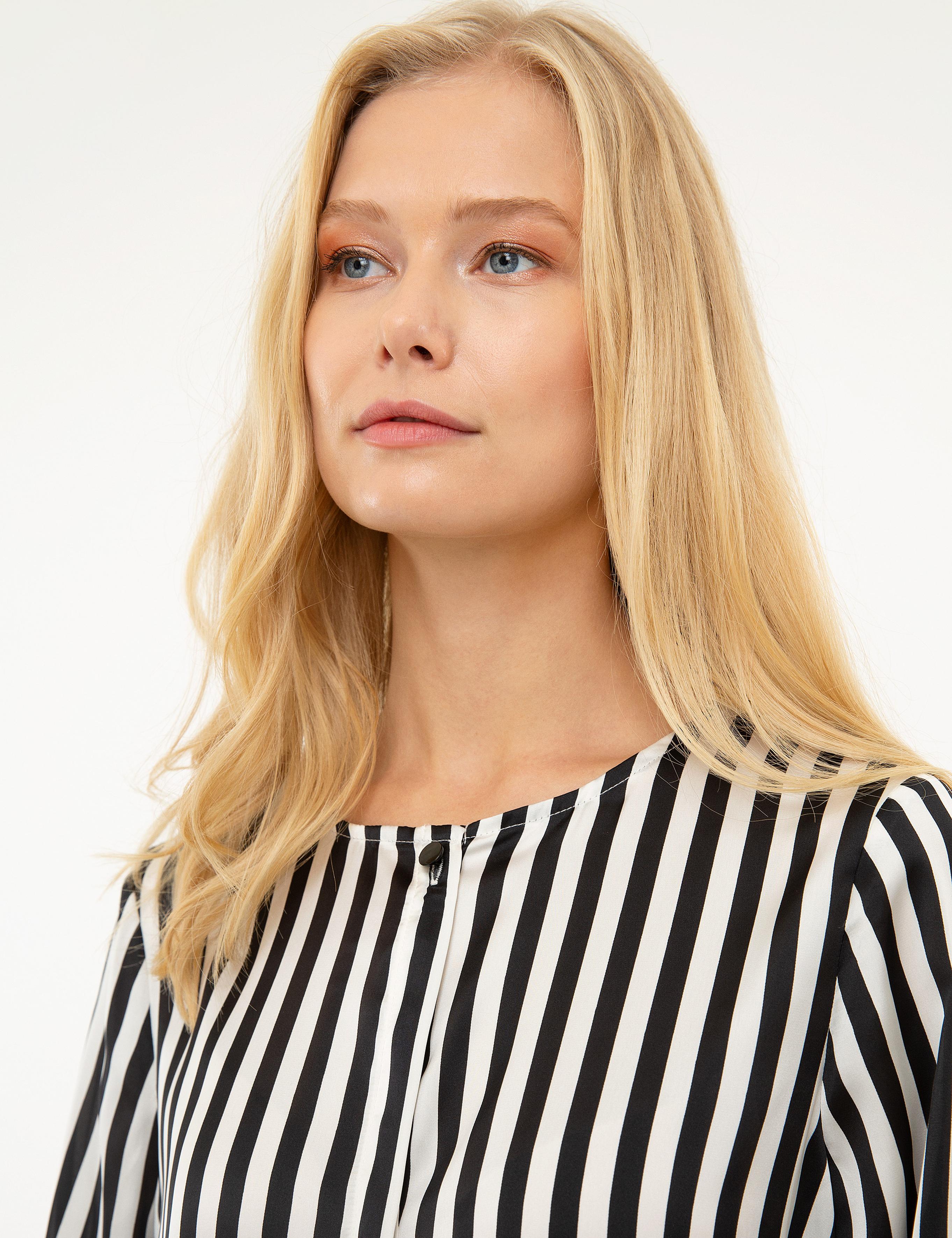 Siyah Çizgili Uzun Kollu Gömlek