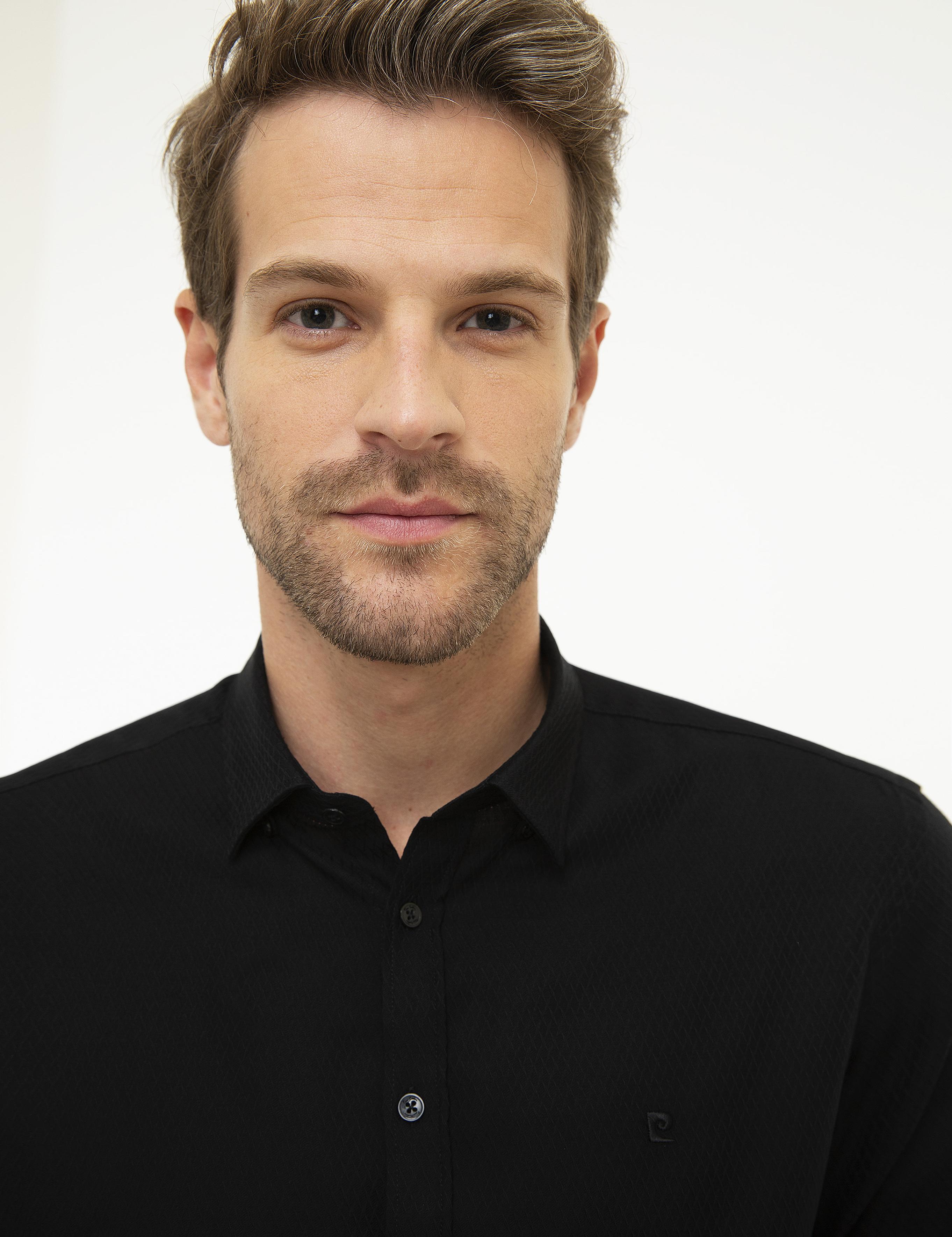 Siyah Slim Fit Gömlek