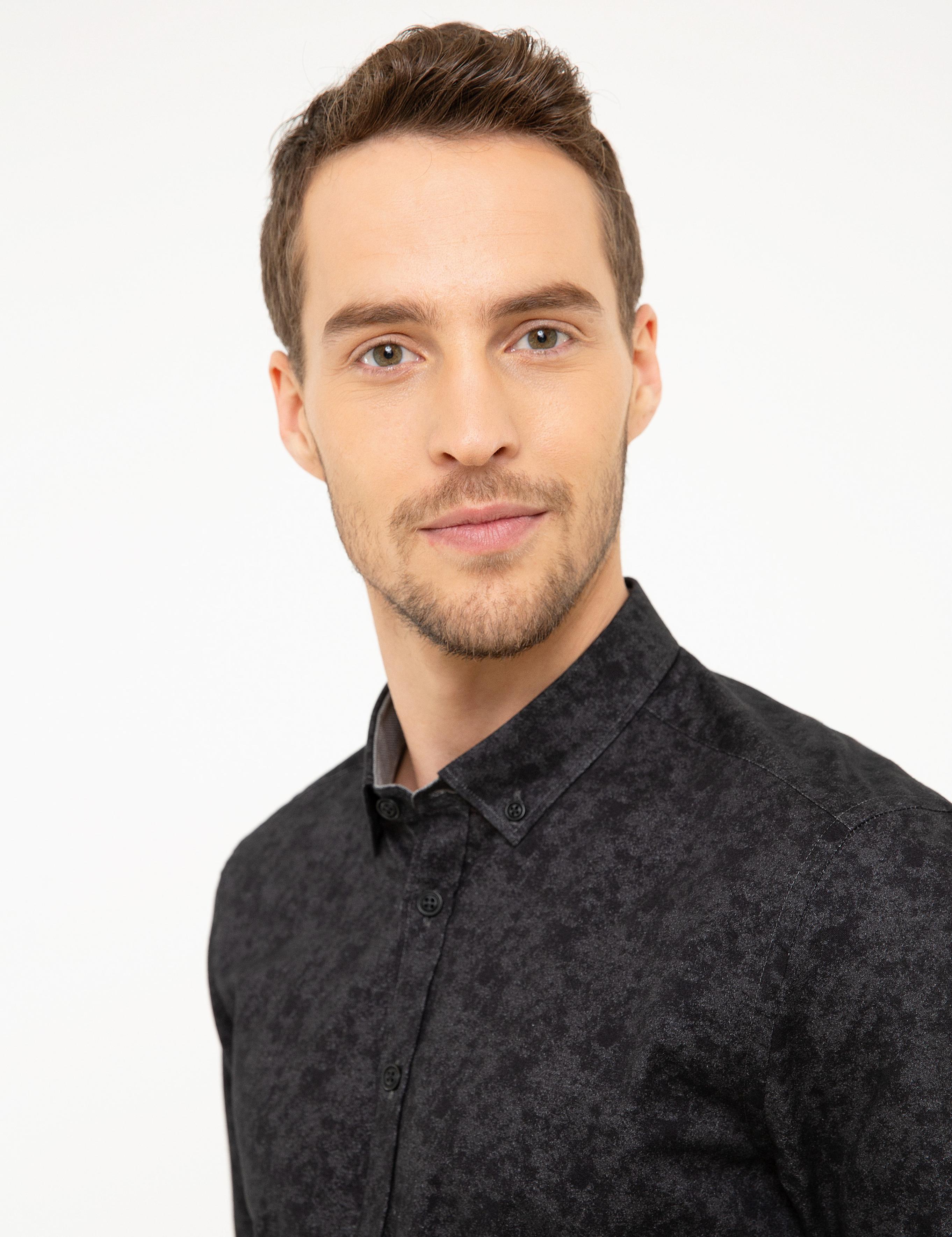 Siyah Slim Fit Gömlek