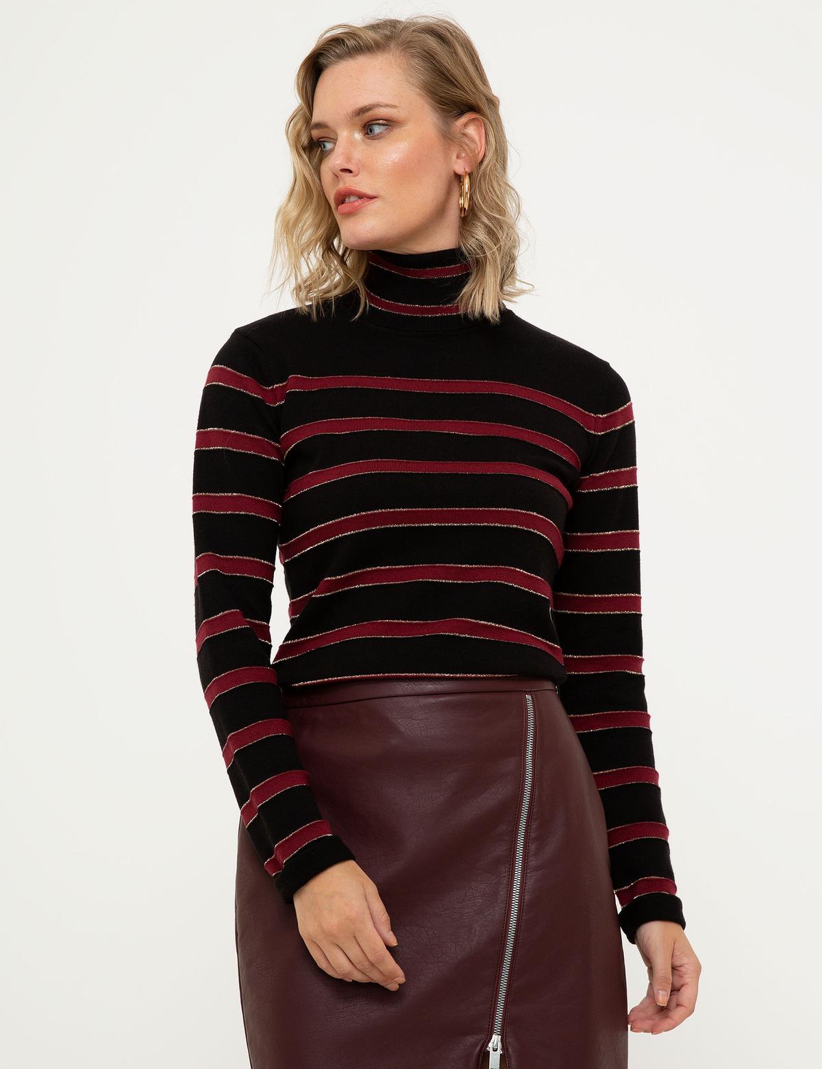 Siyah Slim Fit Kazak